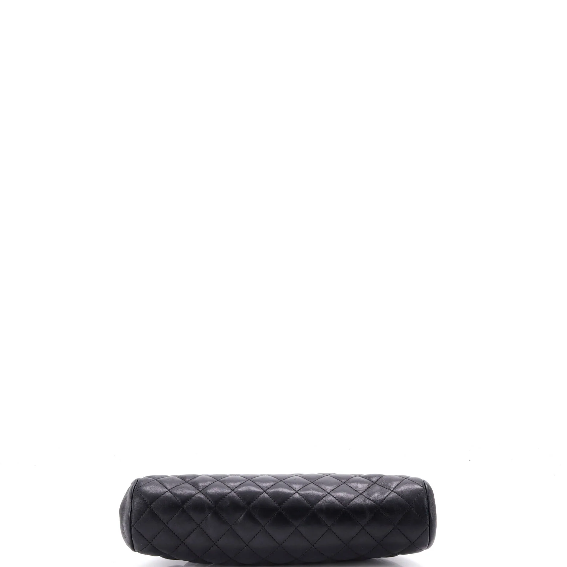 Timeless Clutch Quilted Lambskin - Image 4
