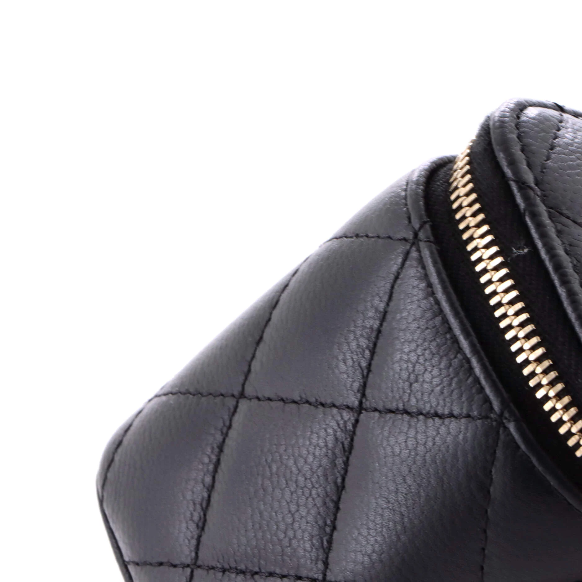 Tiny CC Link Vanity Case with Chain Quilted Caviar Mini - Image 7