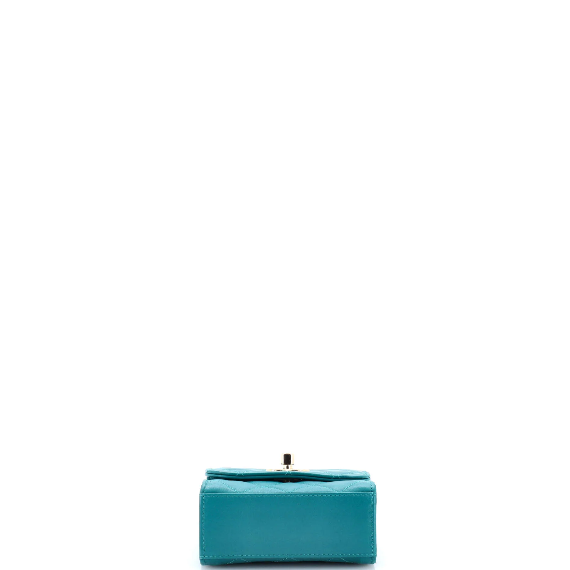 Trendy CC Clutch with Chain Quilted Lambskin Small - Image 4