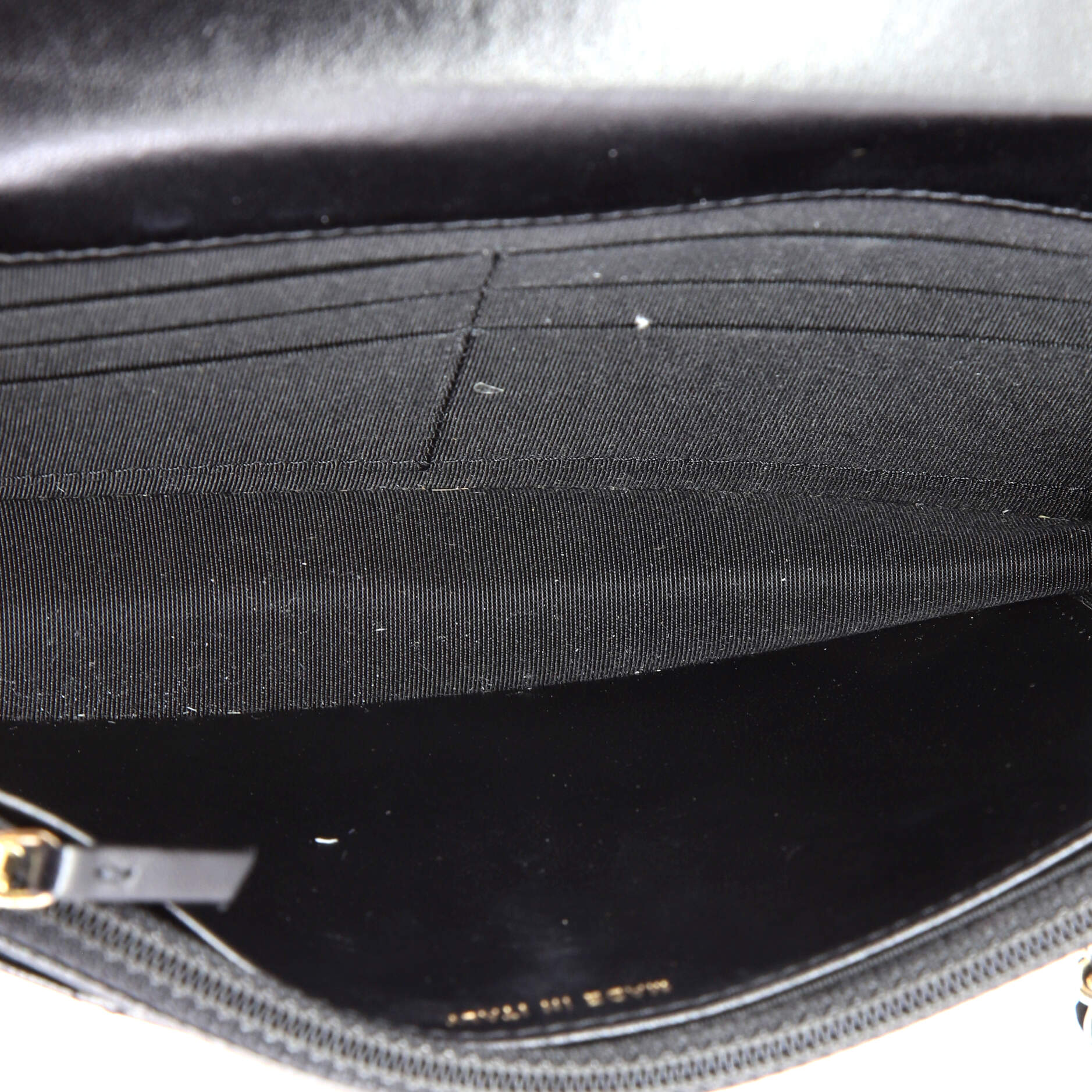 Trendy CC Wallet on Chain Quilted Lambskin - Image 5