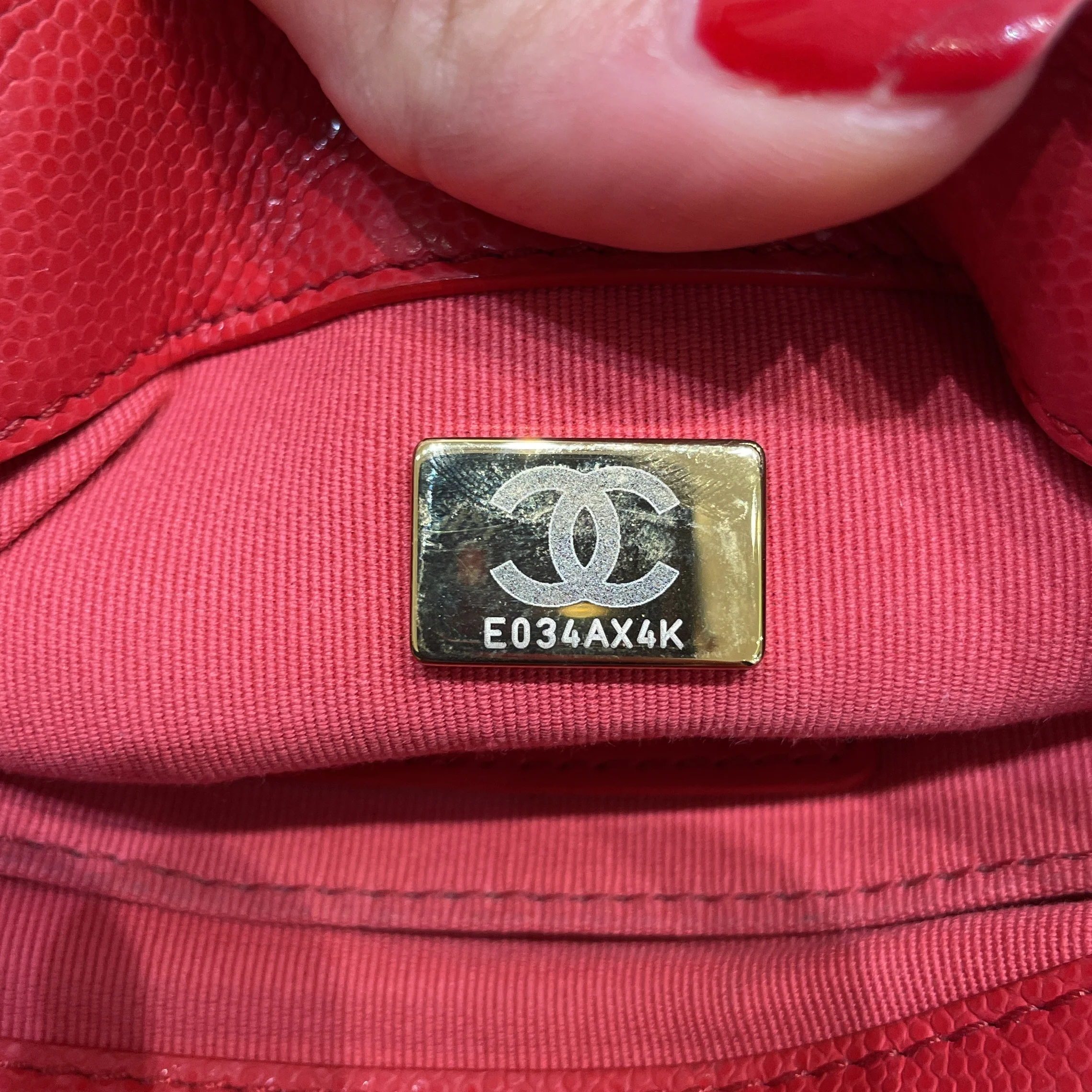 Twist Your Buttons Flap Bag Quilted Caviar Mini - Image 6