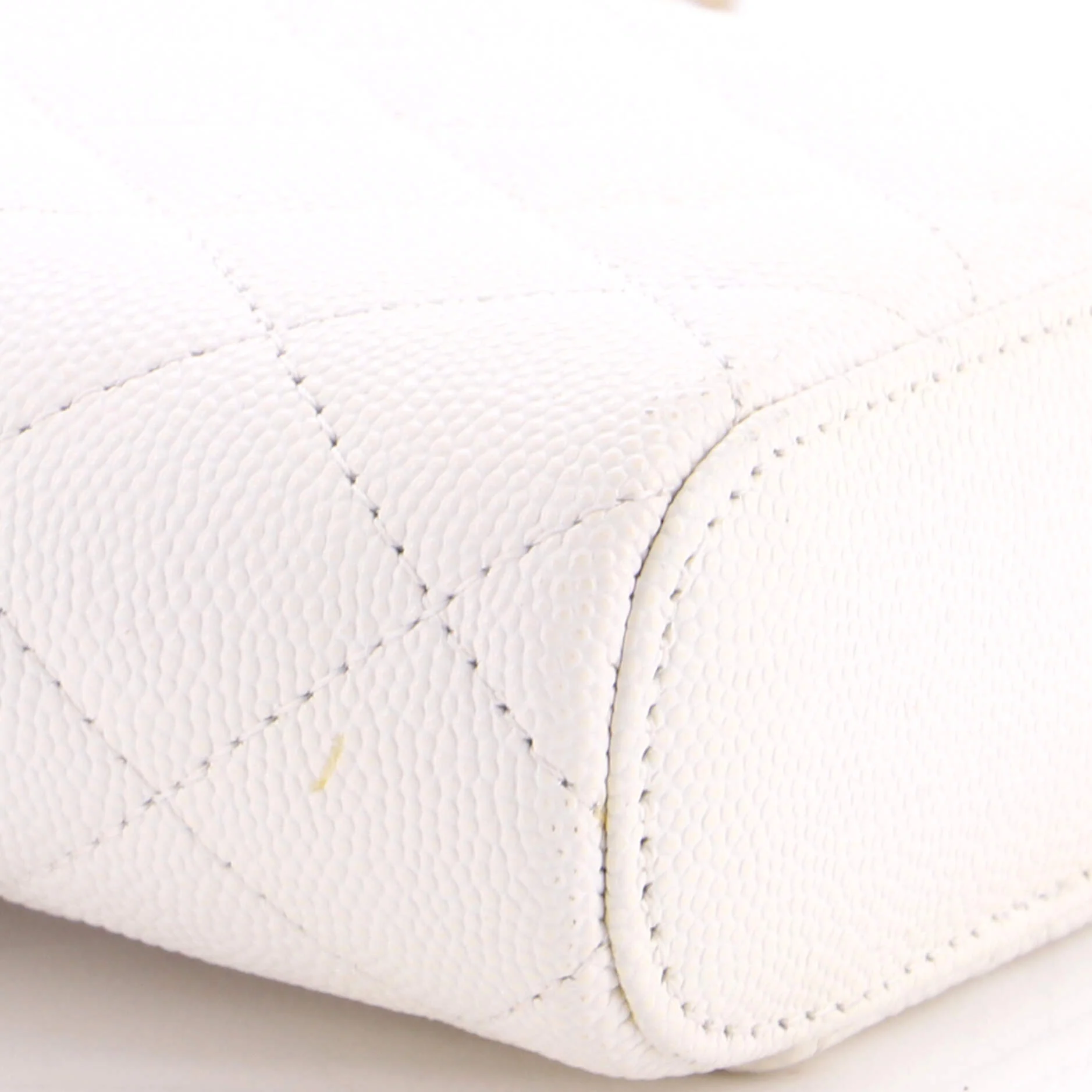 Vertical Classic Vanity Case with Chain Quilted Caviar Small - Image 6