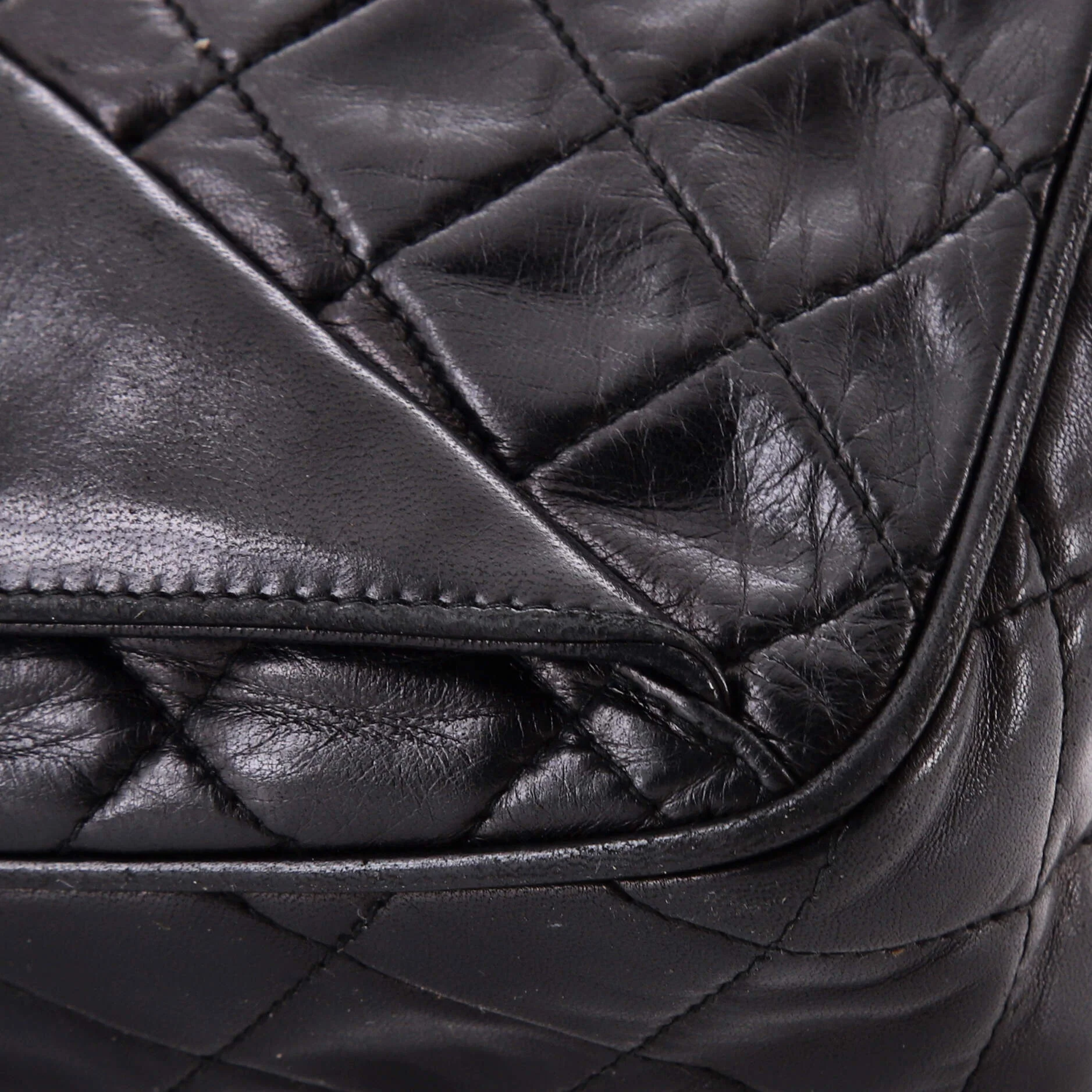 Vintage Front Pocket Camera Bag Quilted Lambskin Small - Image 7