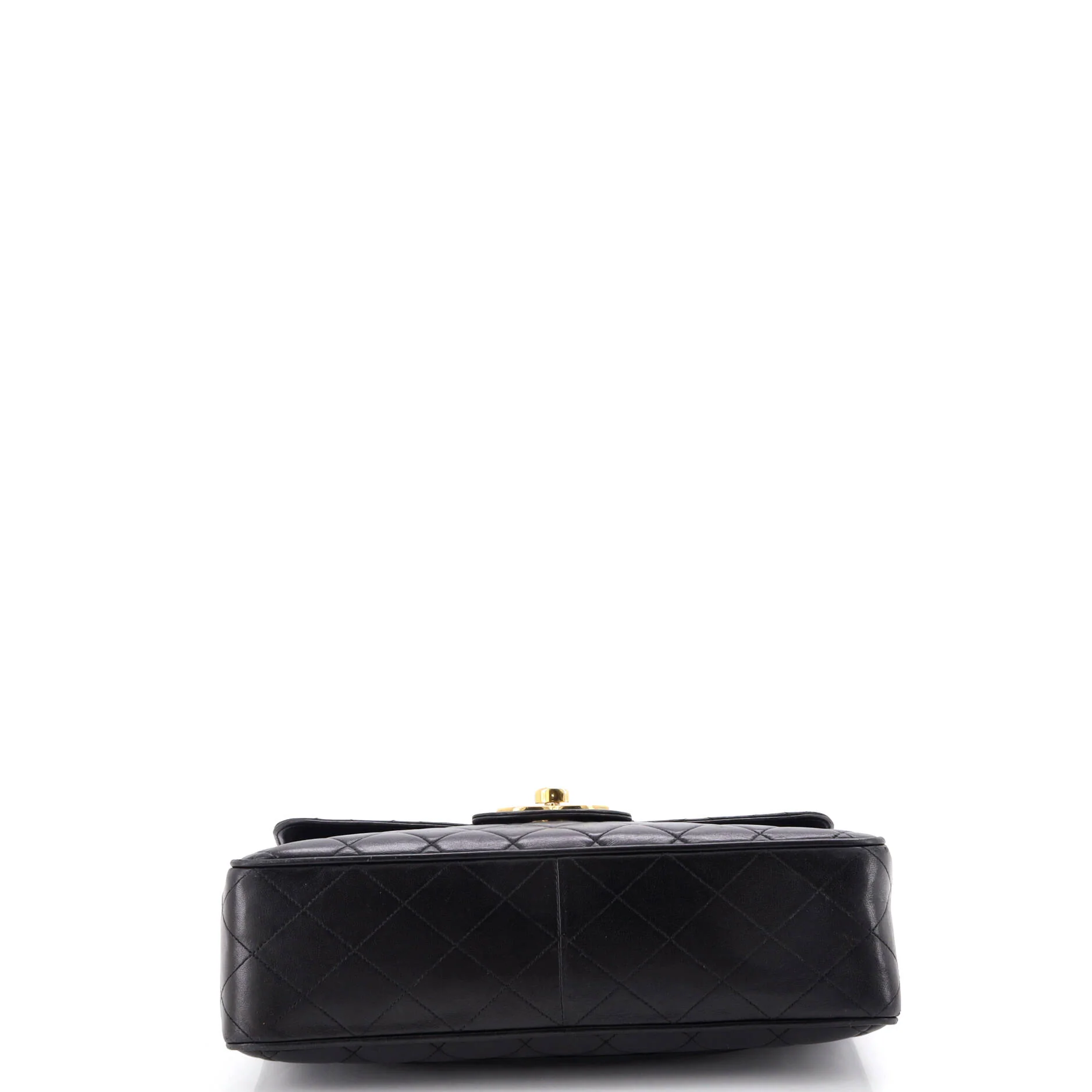 Vintage Classic Single Flap Bag Quilted Lambskin Jumbo - Image 4