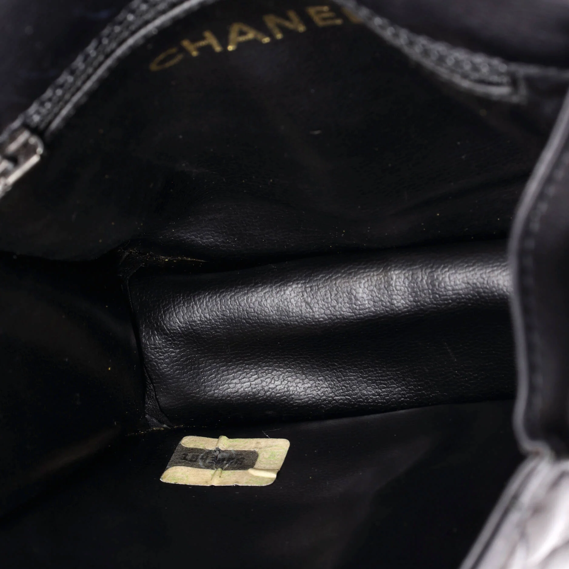 Vintage Flap Belt Bag Quilted Leather Small - Image 5