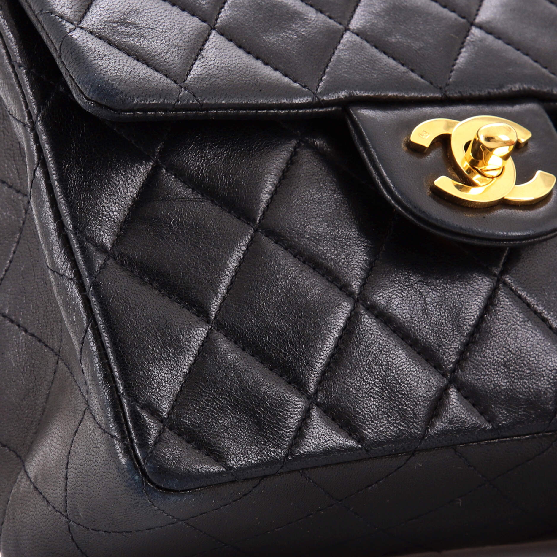 Vintage Square Classic Single Flap Bag Quilted Lambskin Mini - Image 8