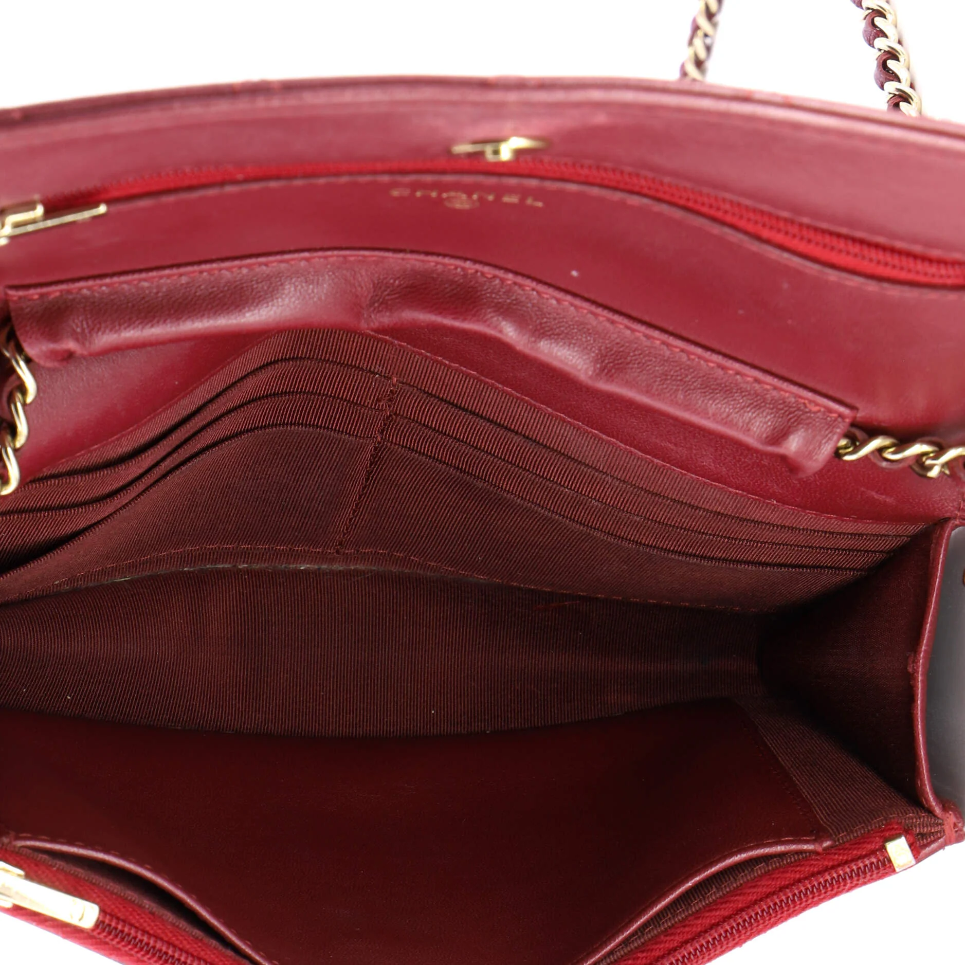 Wallet on Chain Quilted Lambskin - Image 6