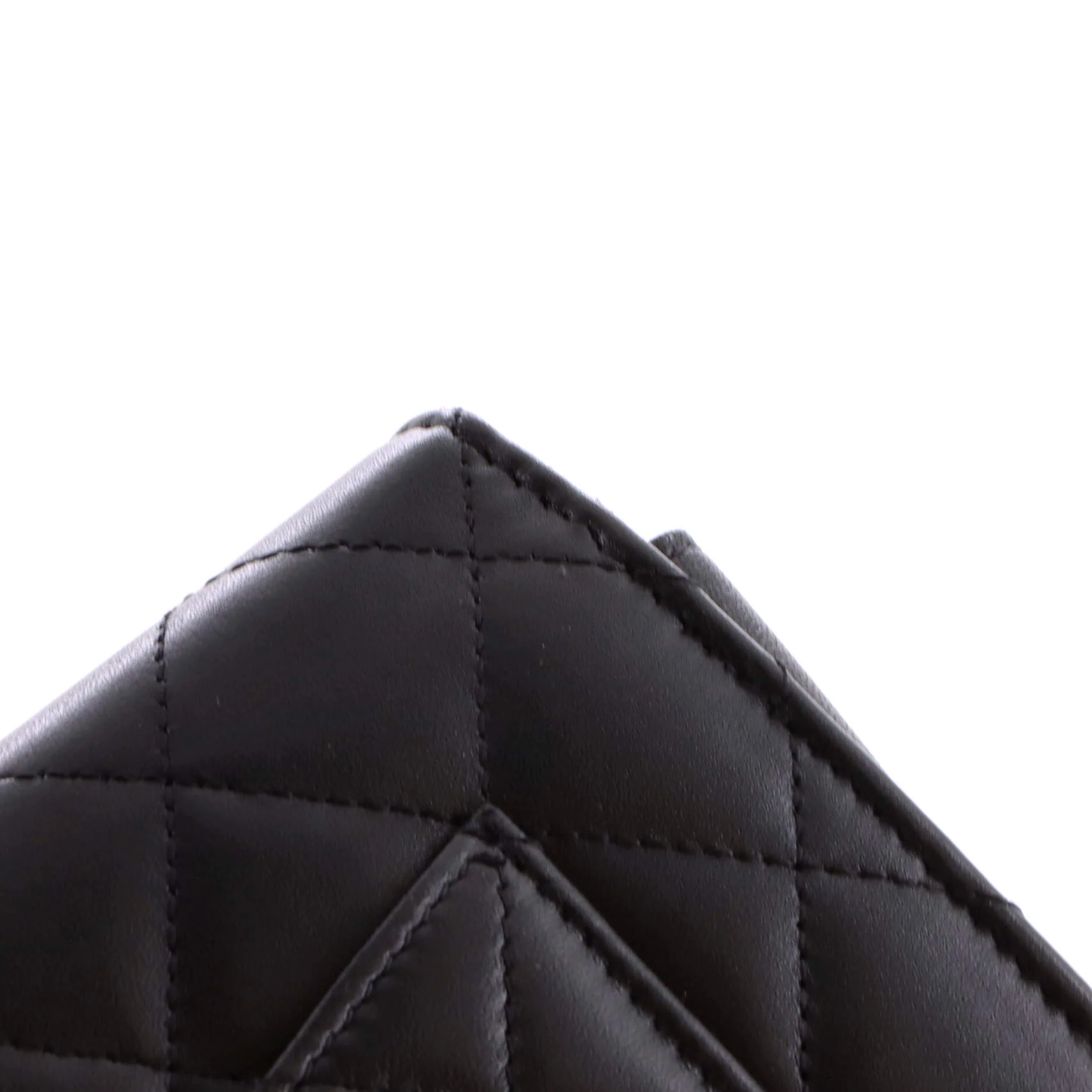Wallet on Chain Quilted Lambskin - Image 6