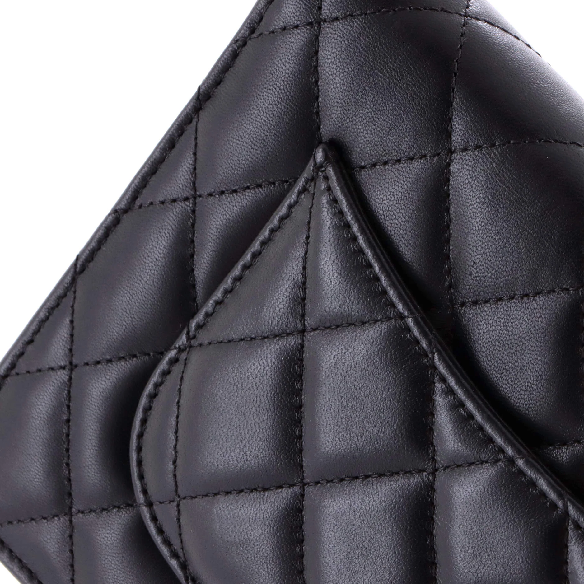 Wallet on Chain Quilted Lambskin - Image 6