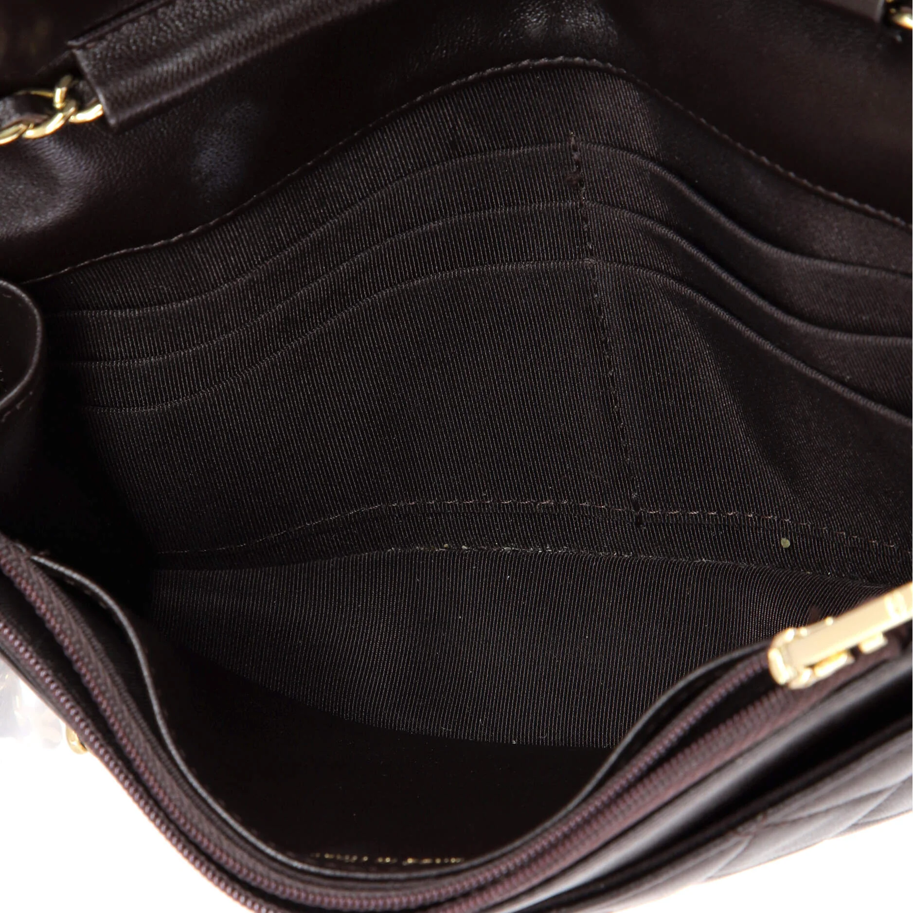 Wallet on Chain Quilted Lambskin - Image 5