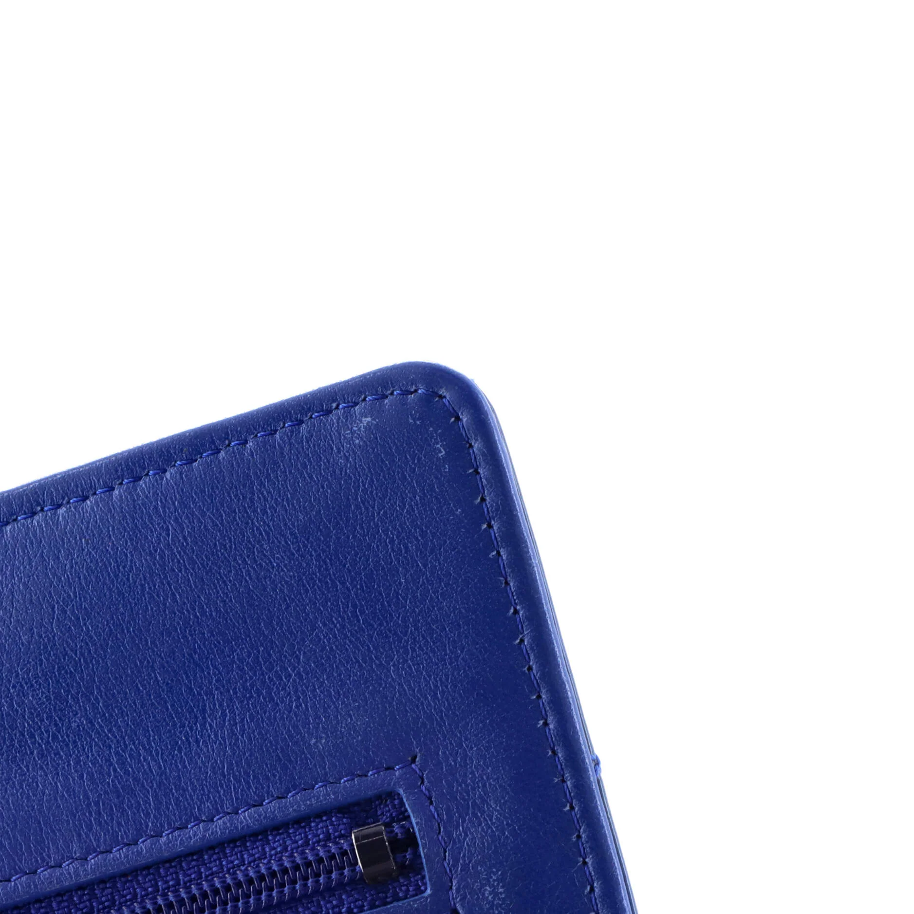 Wallet on Chain Quilted Patent - Image 8