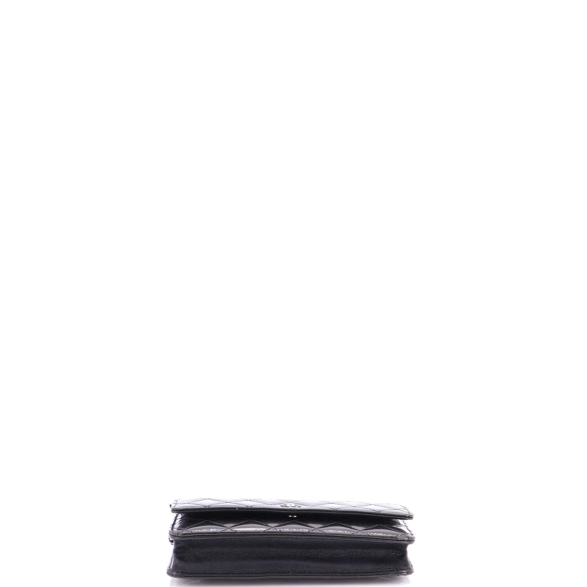 Wallet on Chain Quilted Striated Metallic Patent - Image 5