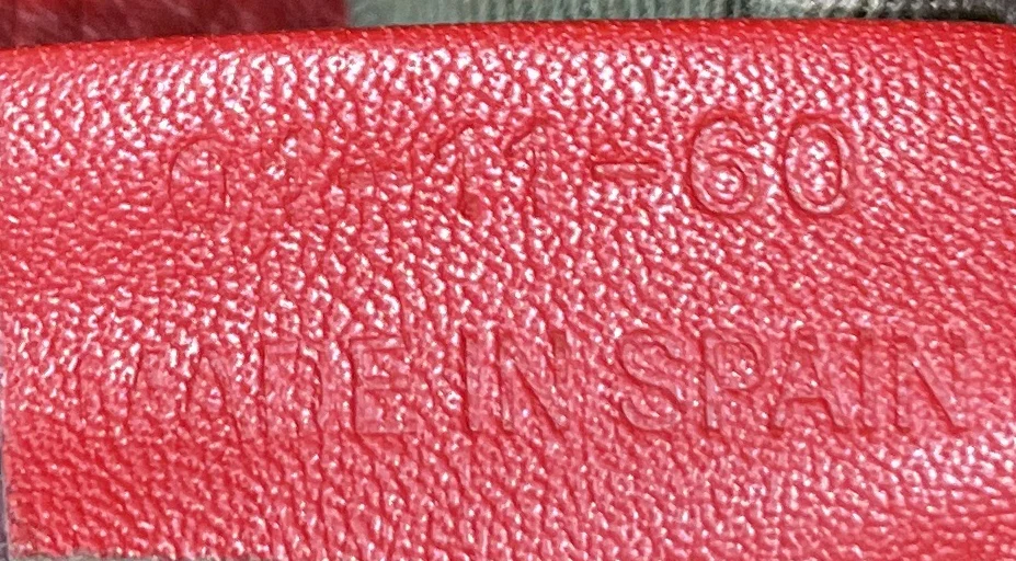 Marcie Zip Crossbody Bag Leather Medium - Image 7