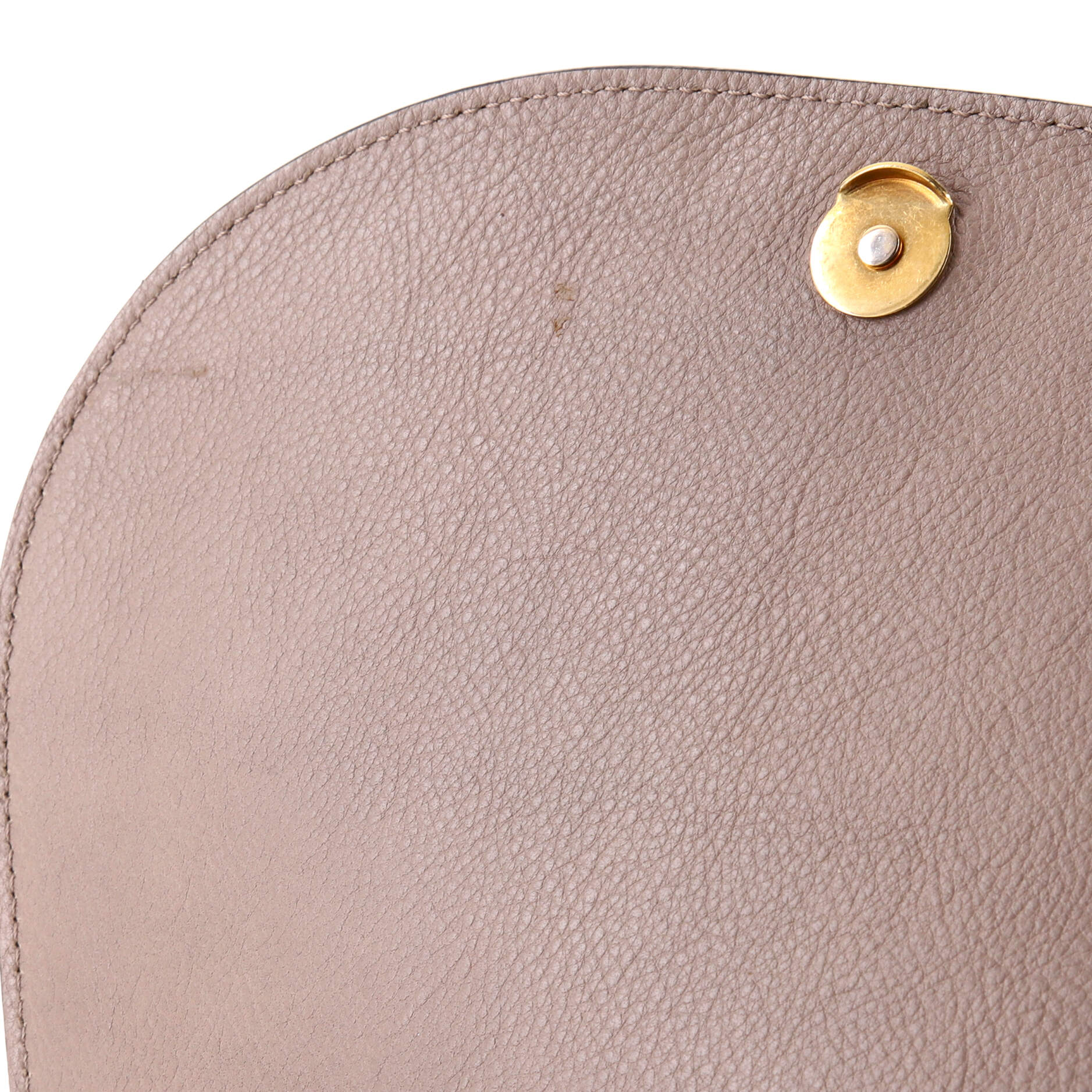 Nile Crossbody Bag Leather Medium - Image 6