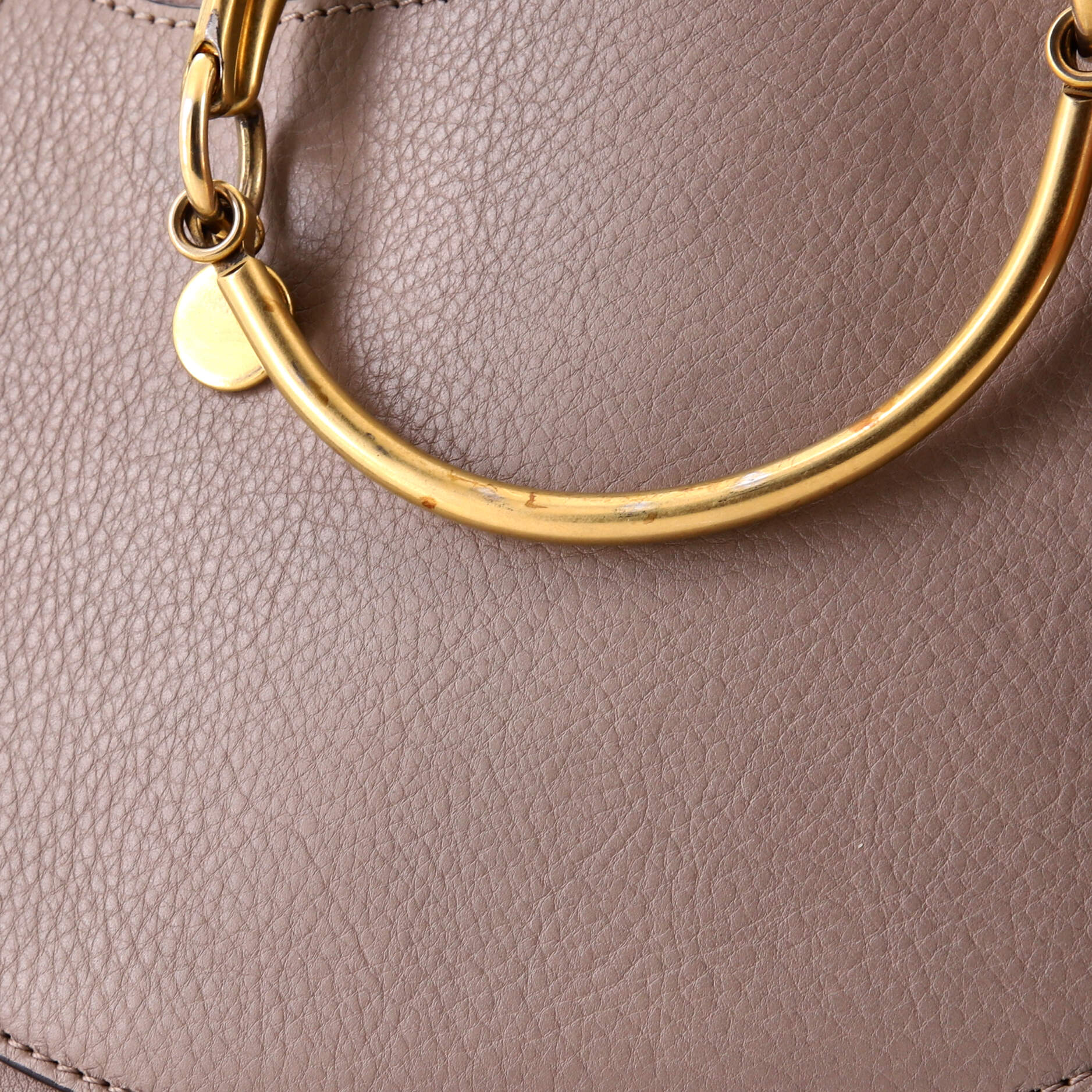 Nile Crossbody Bag Leather Medium - Image 8