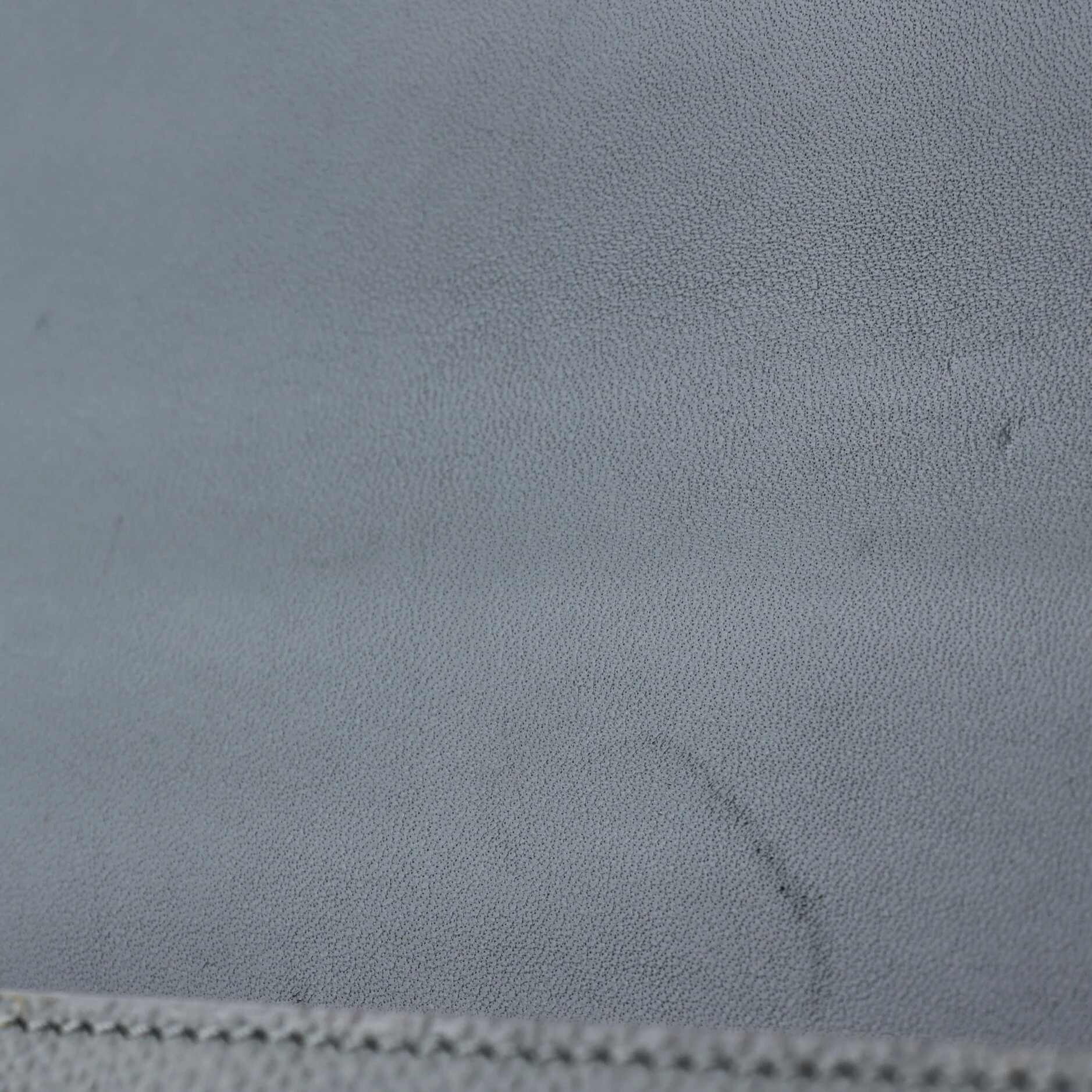 30 Montaigne Chain Flap Bag Leather - Image 6