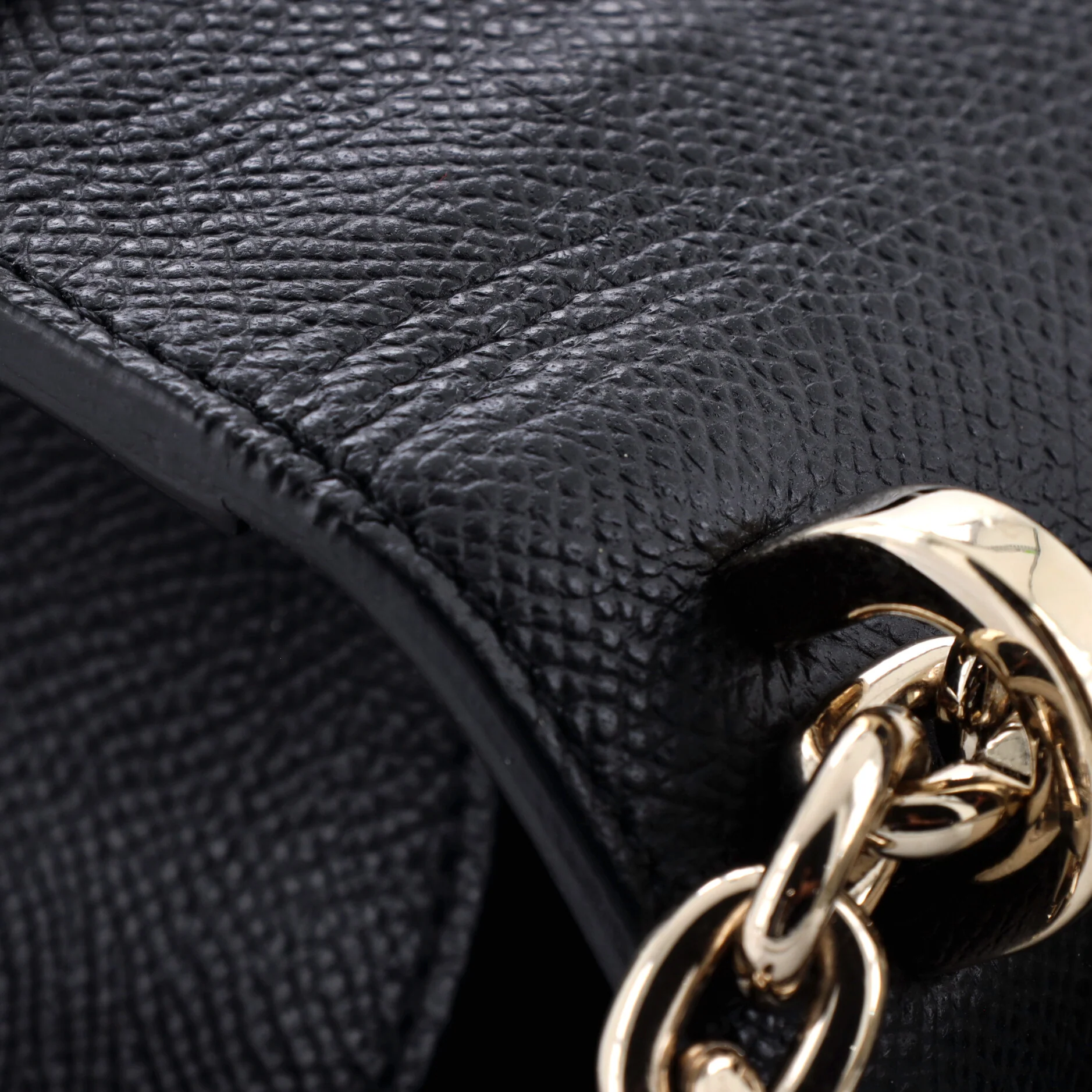 30 Montaigne Chain Flap Bag Leather East West - Image 6