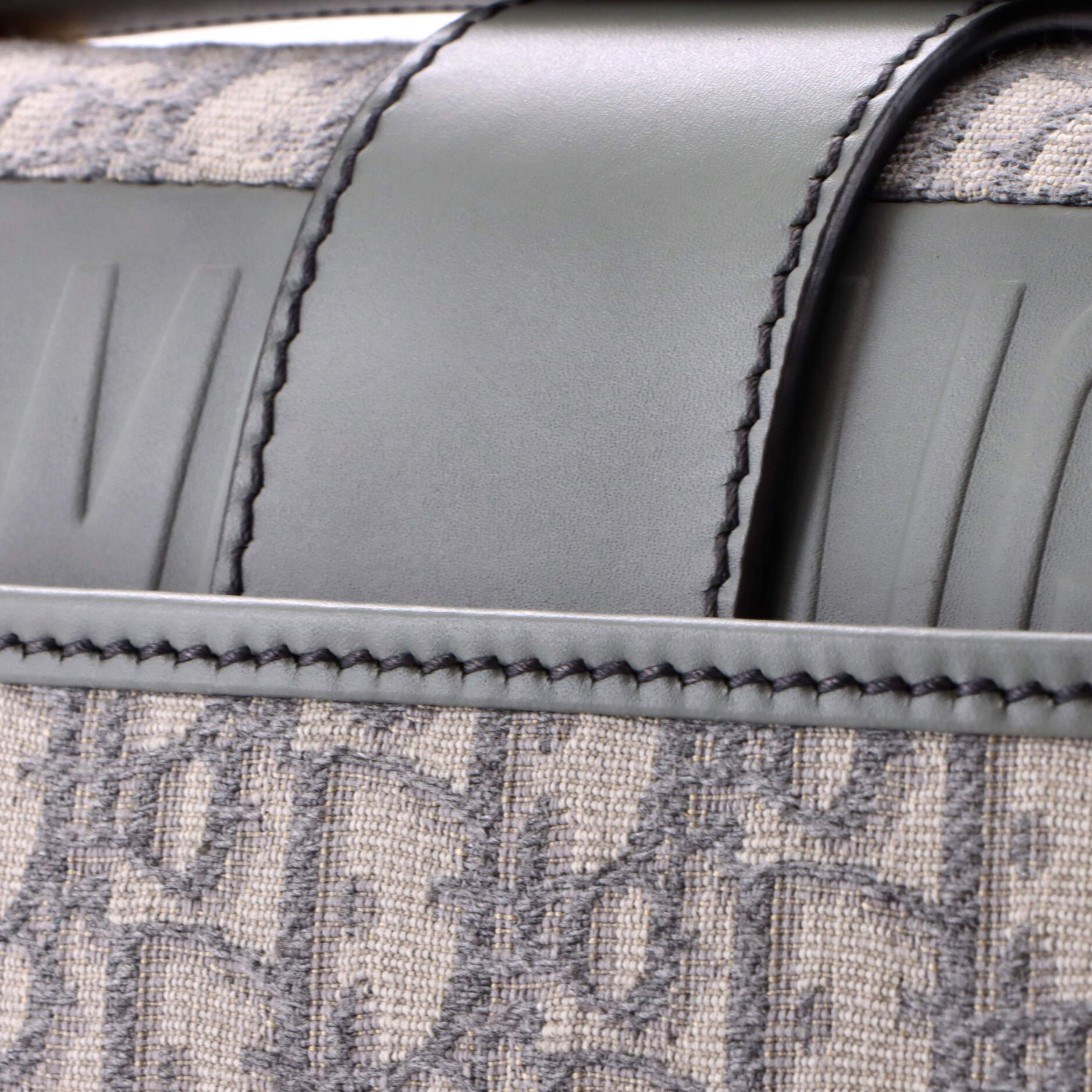 30 Montaigne Flap Bag Oblique Canvas - Image 7