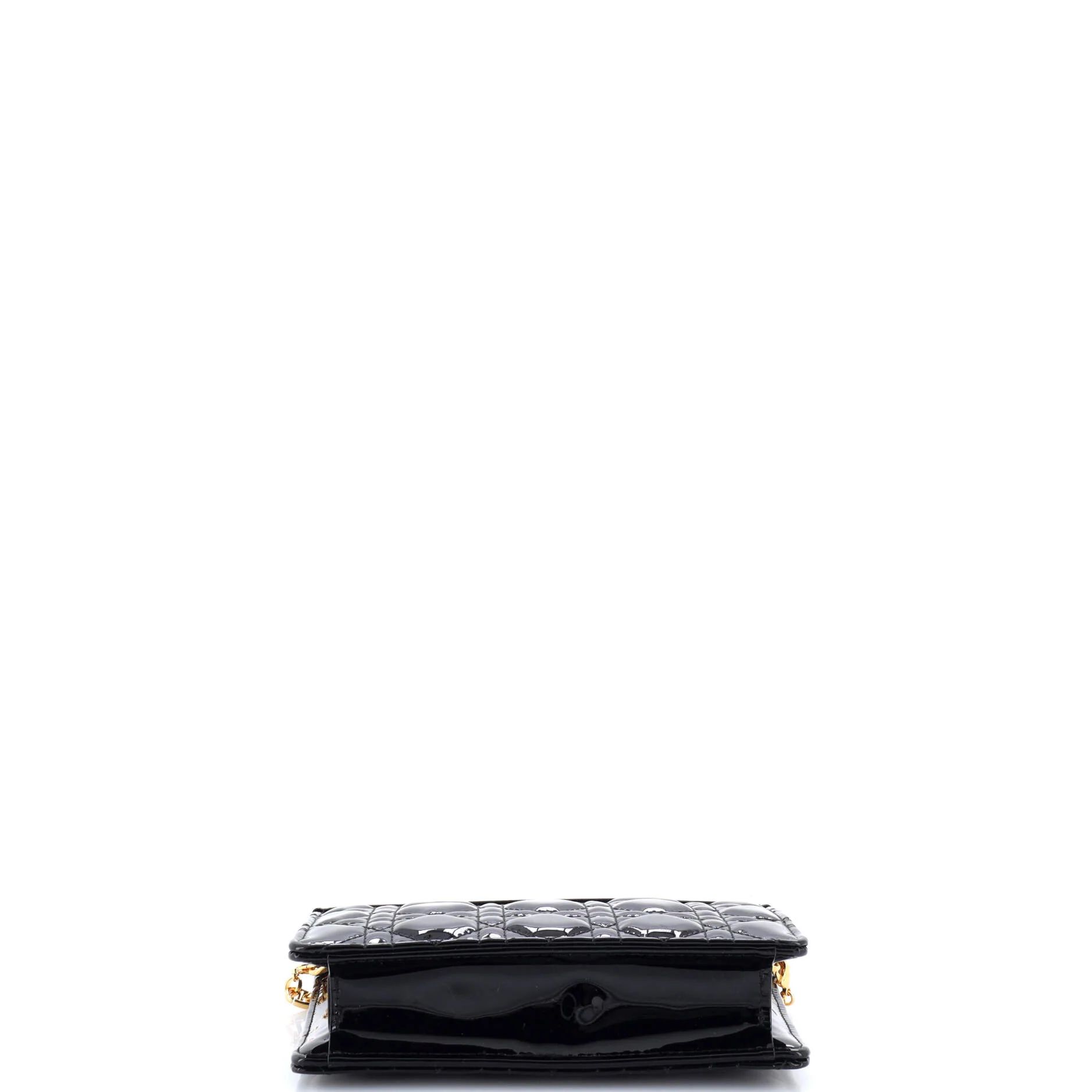Caro Zipped Pouch With Chain Cannage Quilt Patent - Image 4
