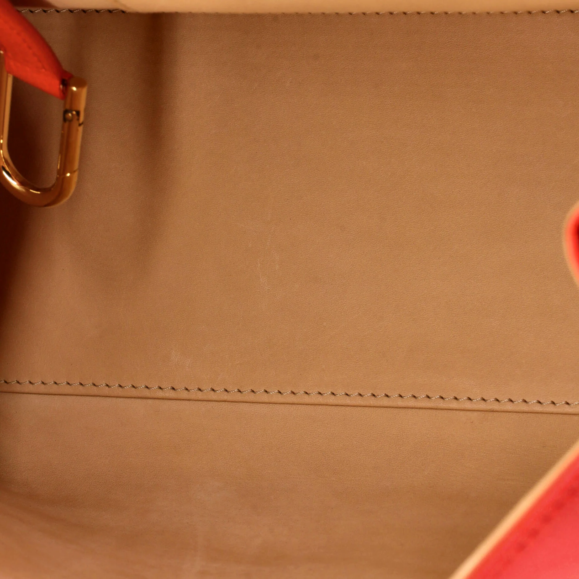 Brillant Top Handle Bag Leather MM - Image 5