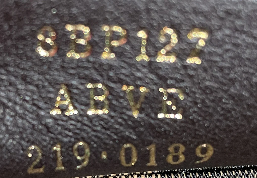 First Bag Leather Medium - Image 7