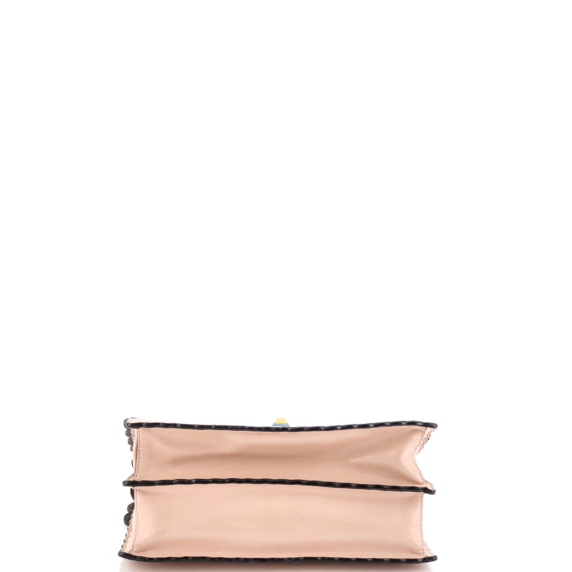 Kan I Bag Leather Medium - Image 4