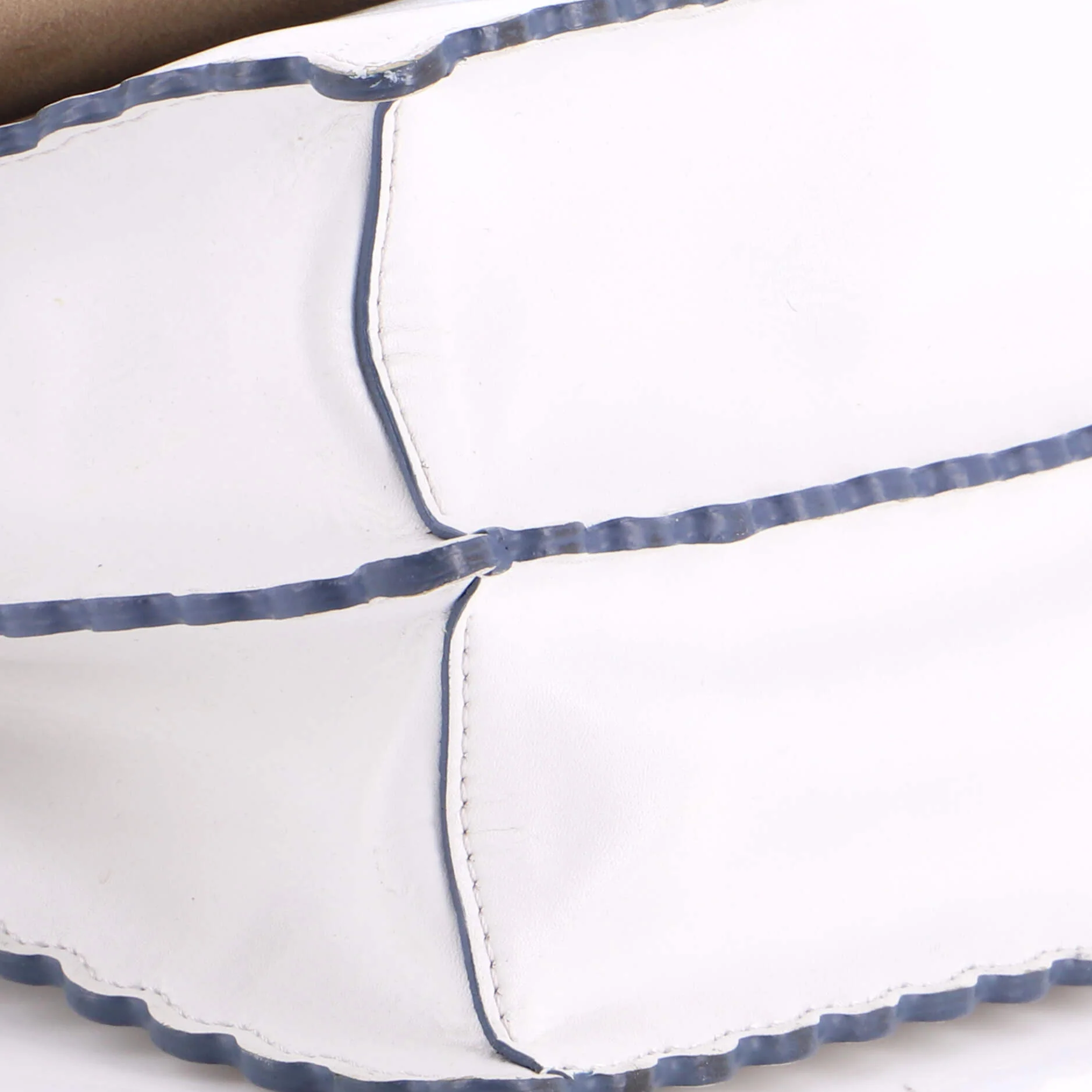 Kan I Bag Leather Medium - Image 6