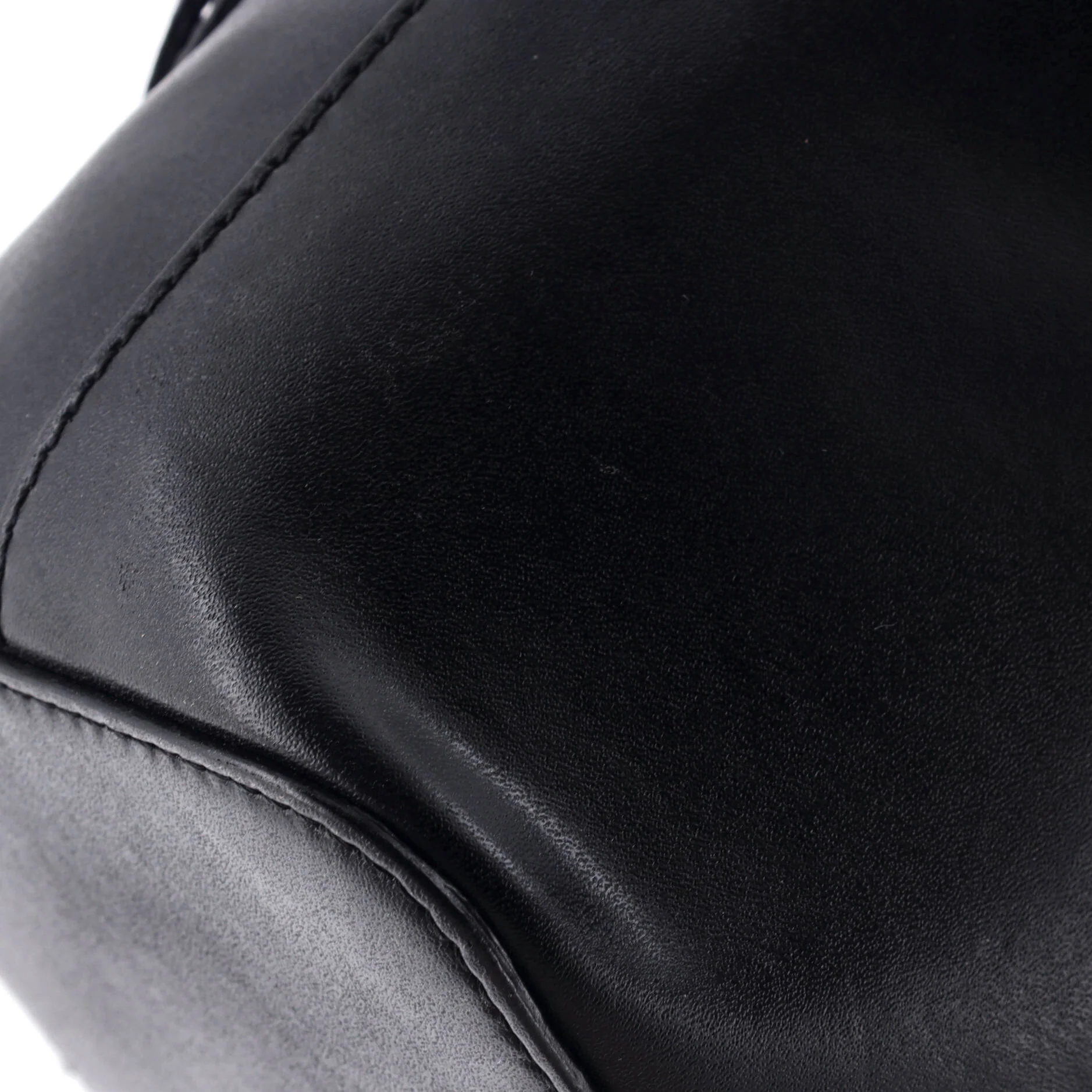 Mon Tresor Bucket Bag Leather Mini - Image 6