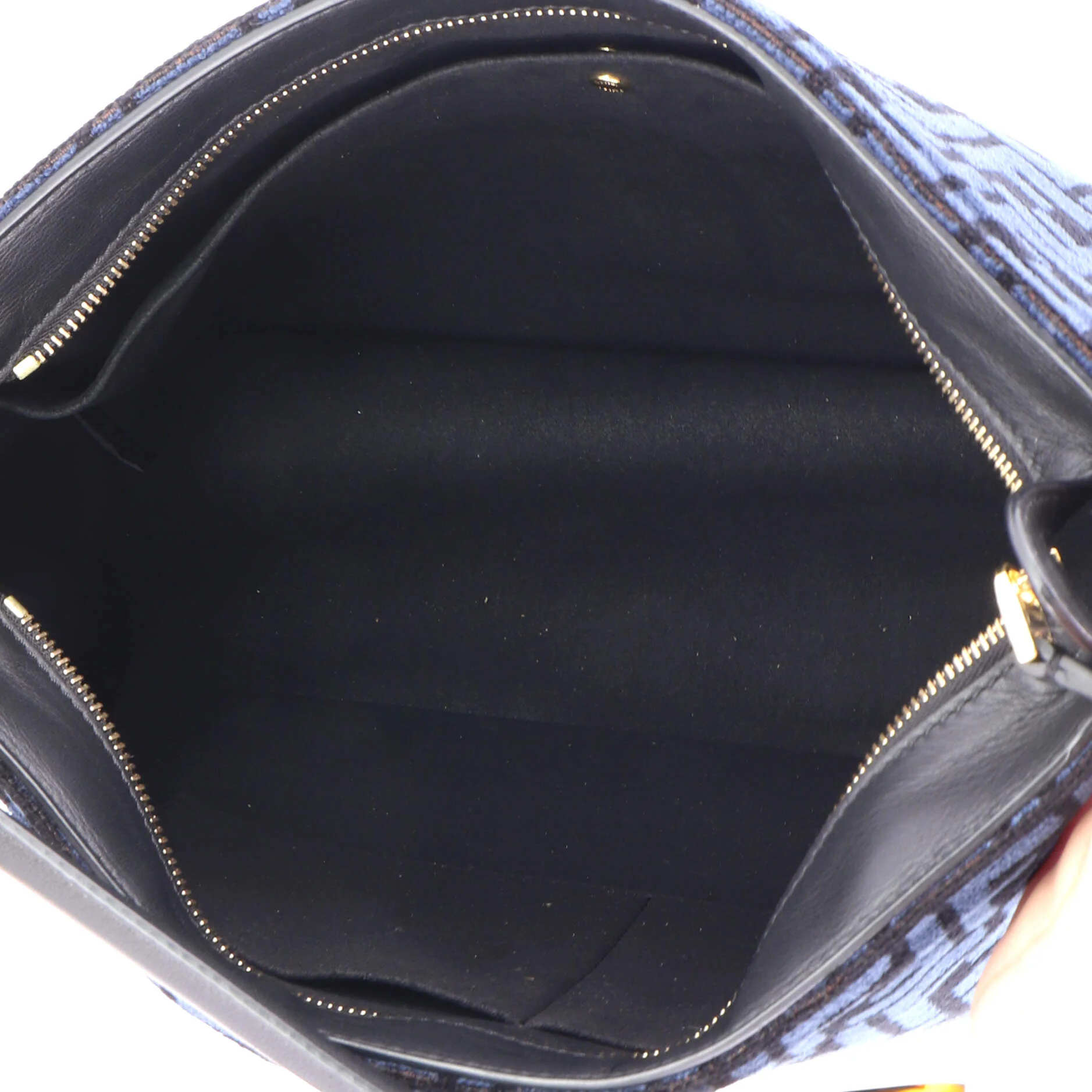 O'Lock Zip Shoulder Bag Zucca Chenille - Image 5