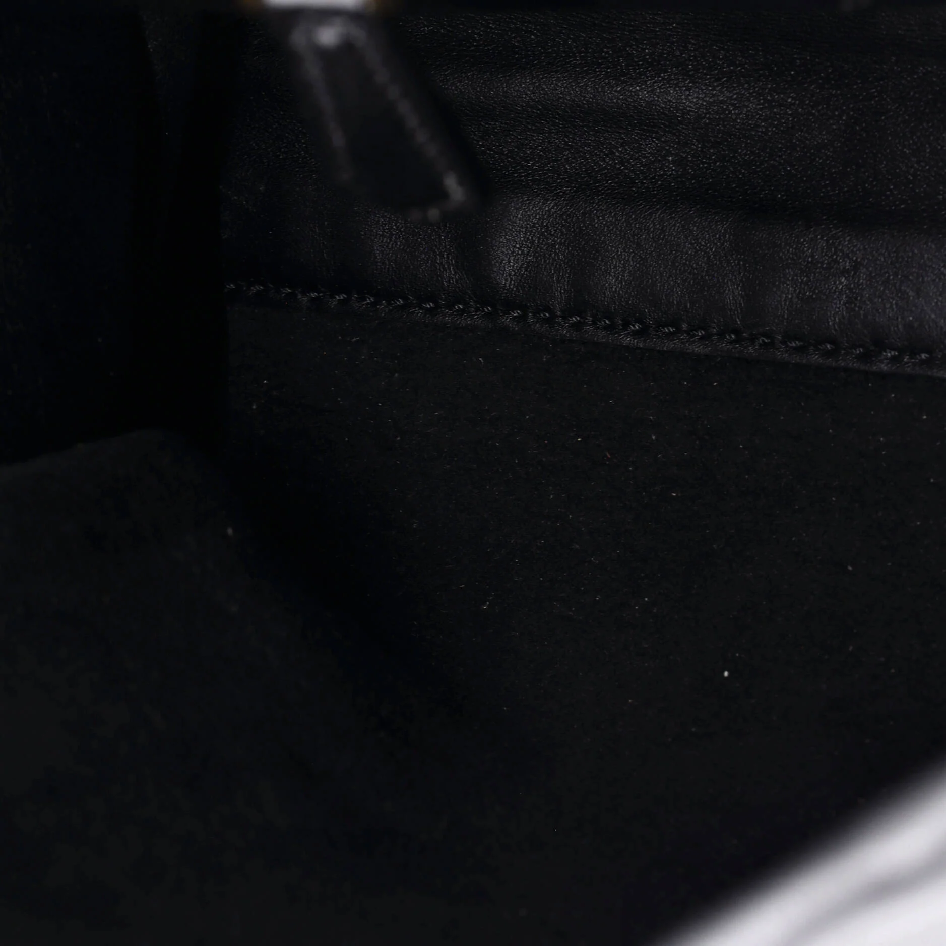 Peekaboo Bag Rigid Leather Regular - Image 5