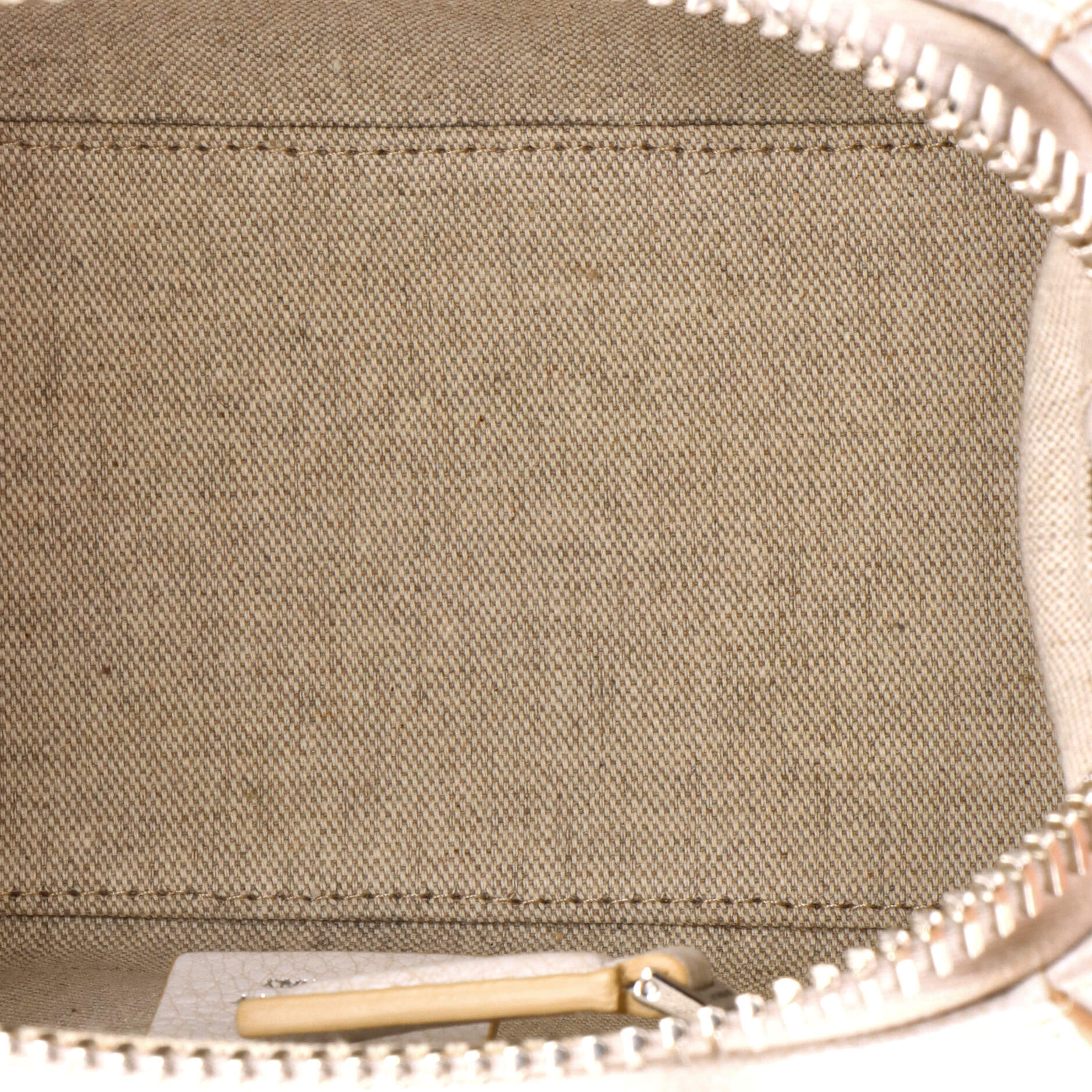 Antigona Bag Leather Mini - Image 5