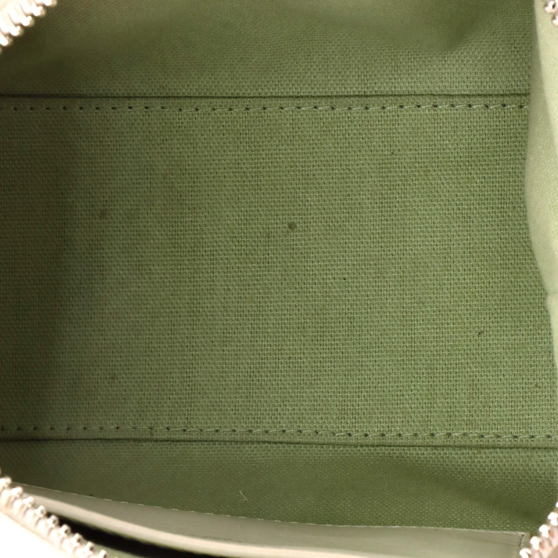 Antigona Soft Bag Leather Mini - Image 5