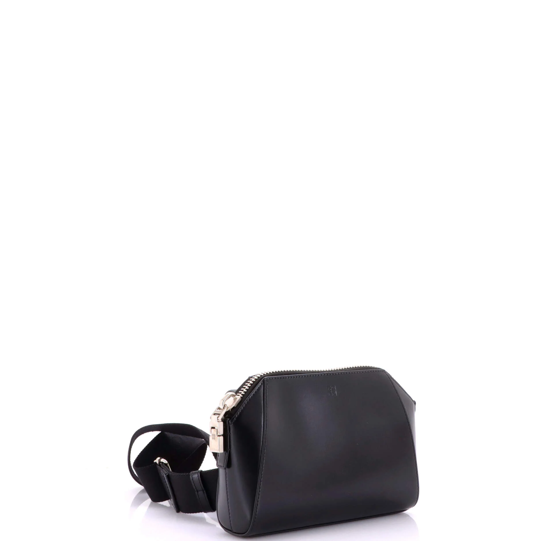 Antigona U Crossbody Bag Leather - Image 2