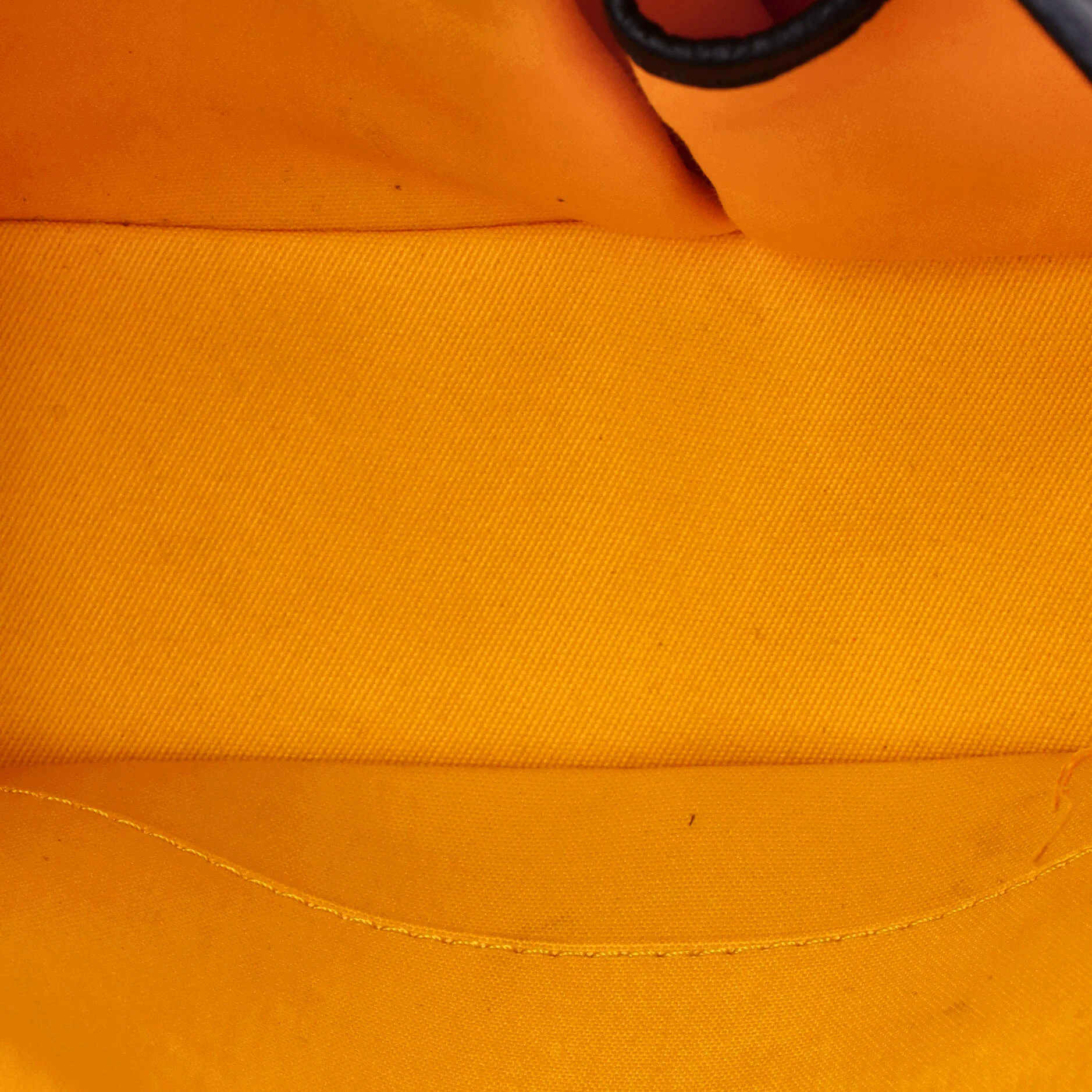 Belvedere II Messenger Bag Coated Canvas PM - Image 5