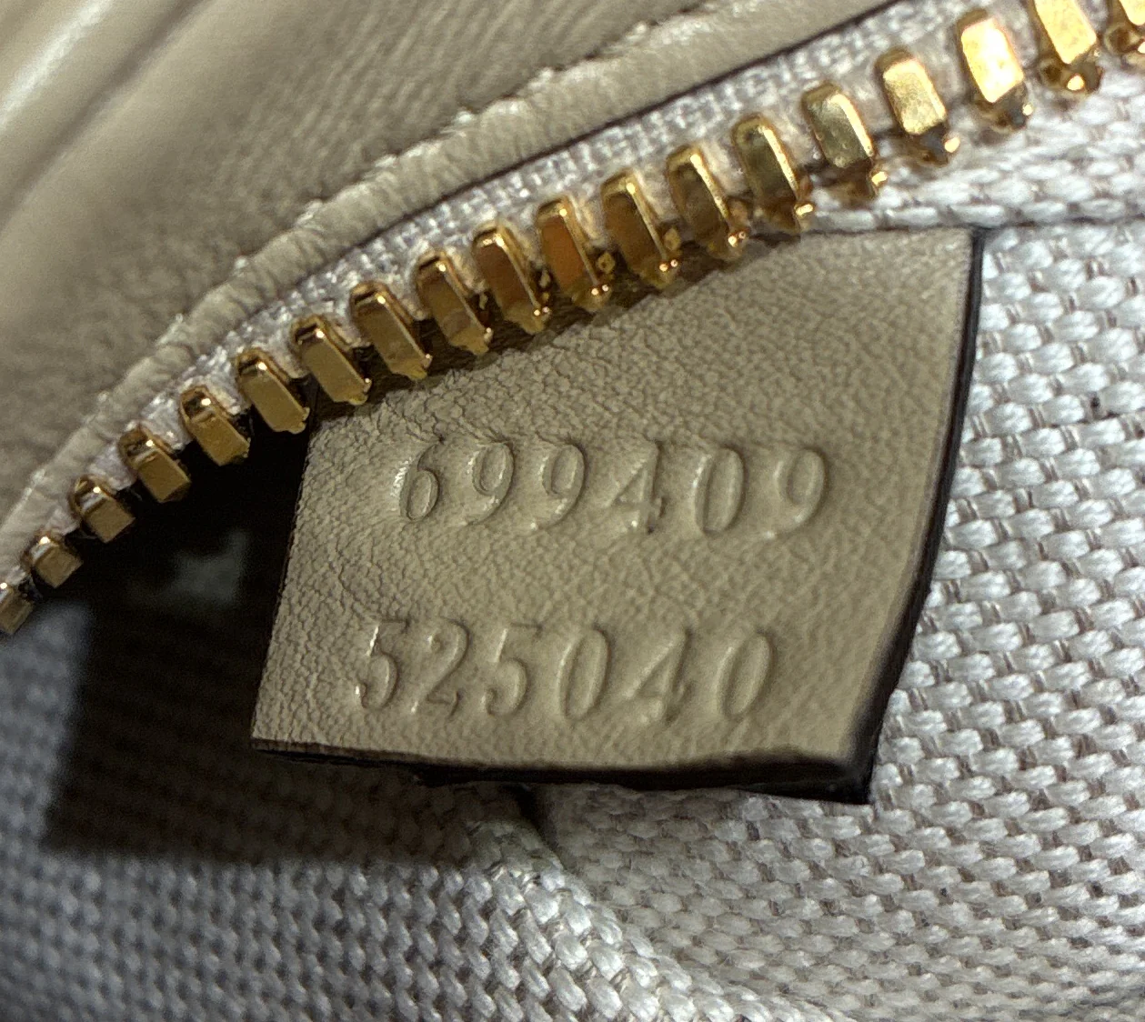 Attache Shoulder Bag Leather Small - Image 6