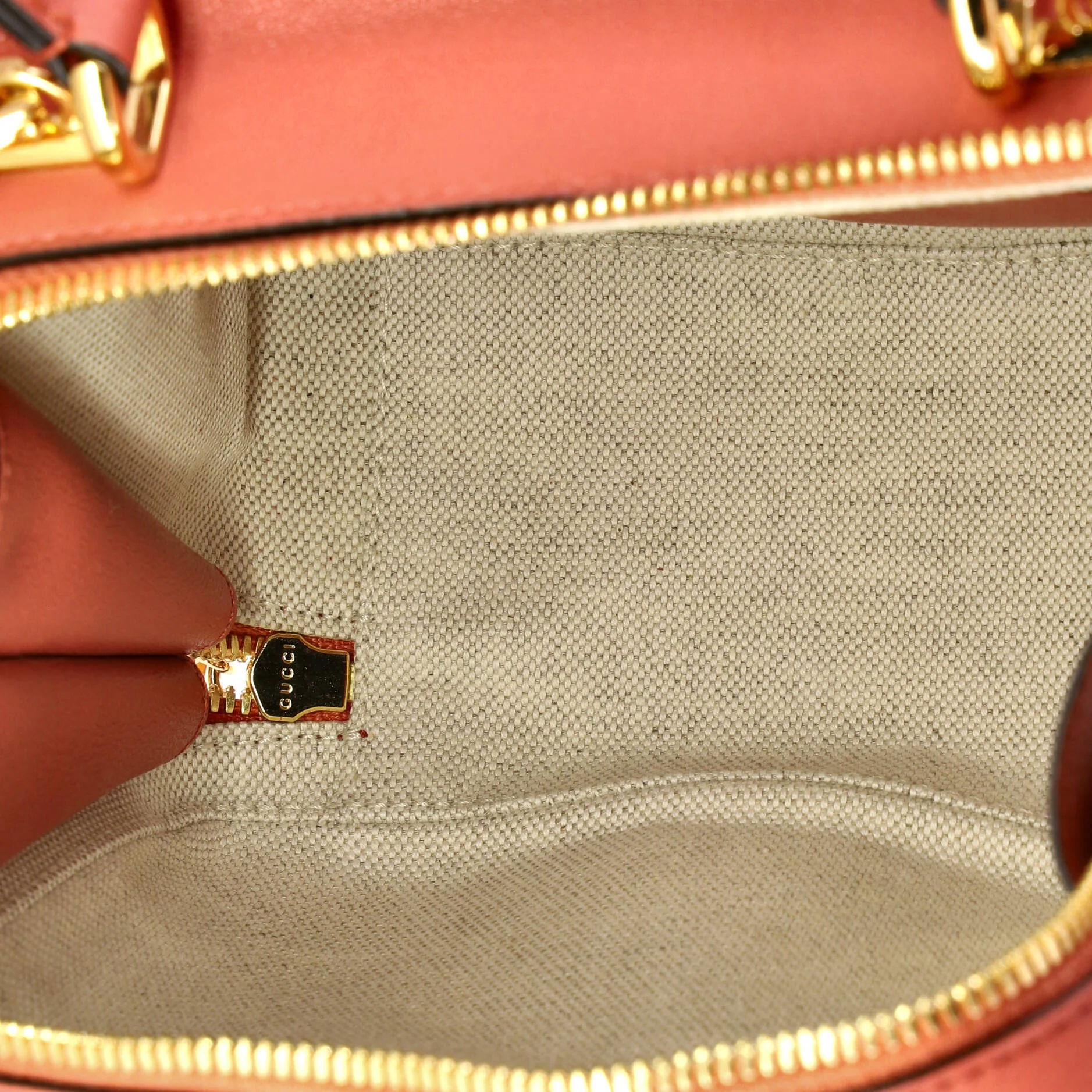 Blondie NM Top Handle Shoulder Bag Diagonal Quilted Leather - Image 5