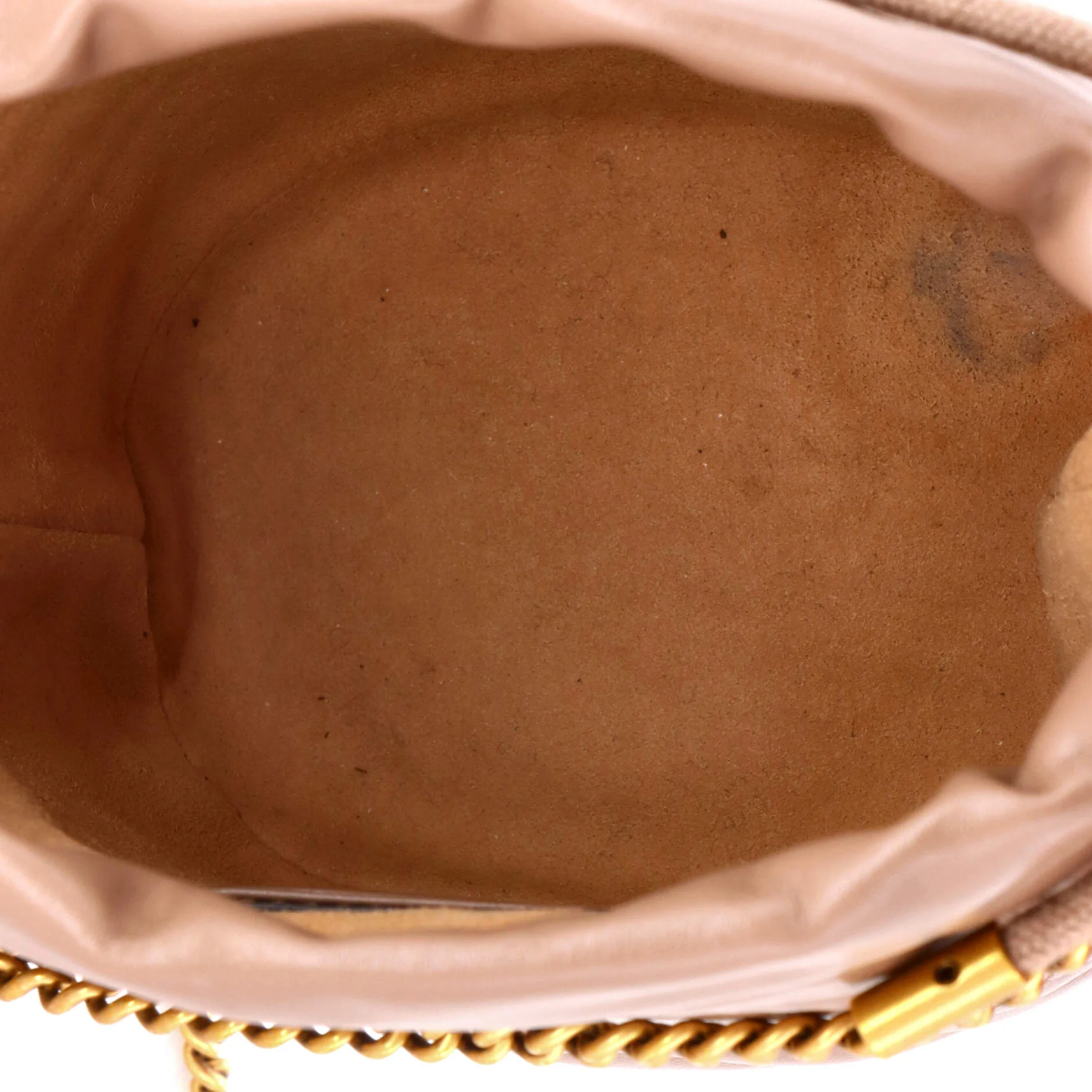 GG Marmont Bucket Bag Matelasse Leather Mini - Image 5