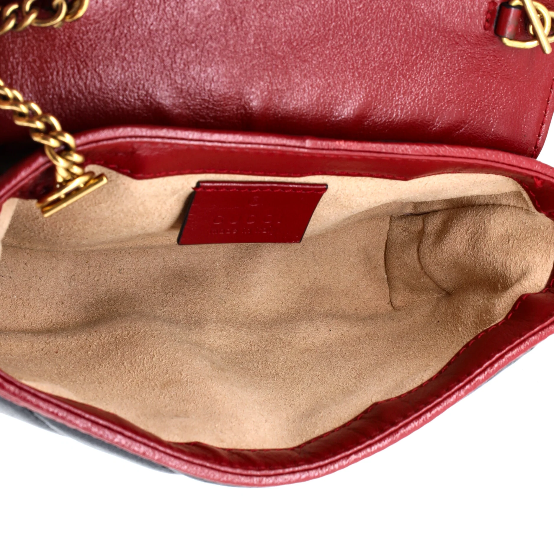 GG Marmont Flap Bag Diagonal Quilted Leather Super Mini - Image 5