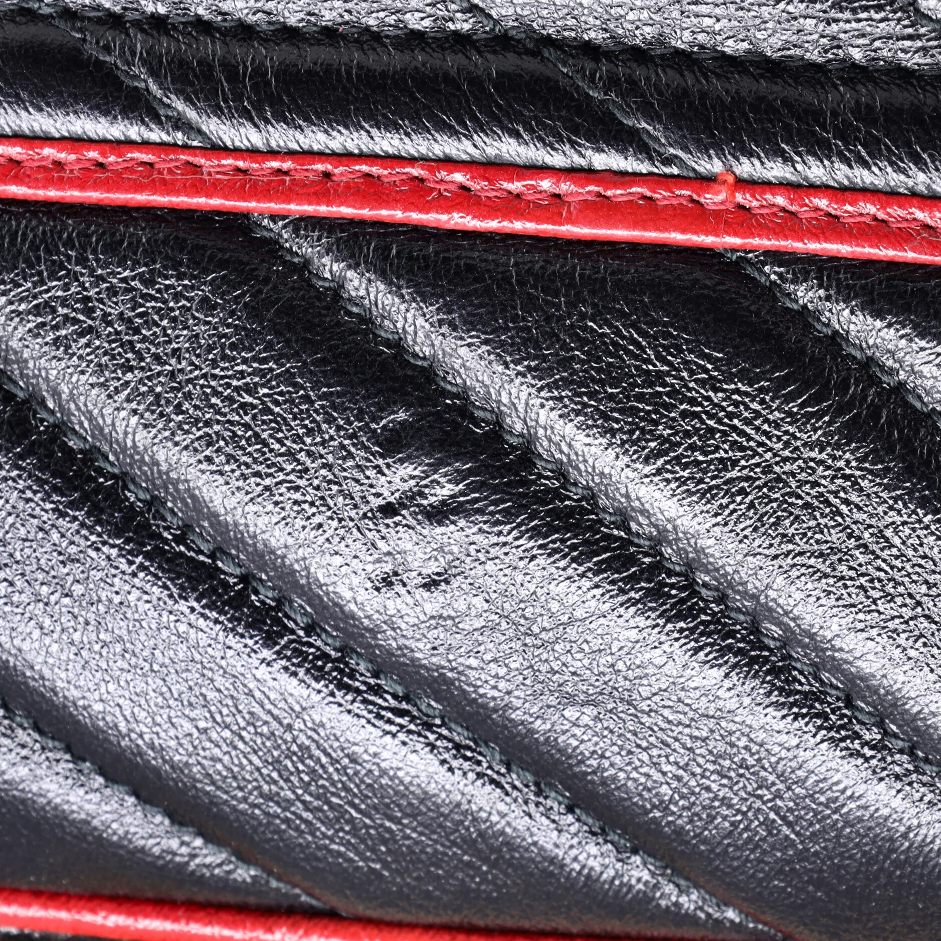 GG Marmont Flap Bag Diagonal Quilted Leather Super Mini - Image 7