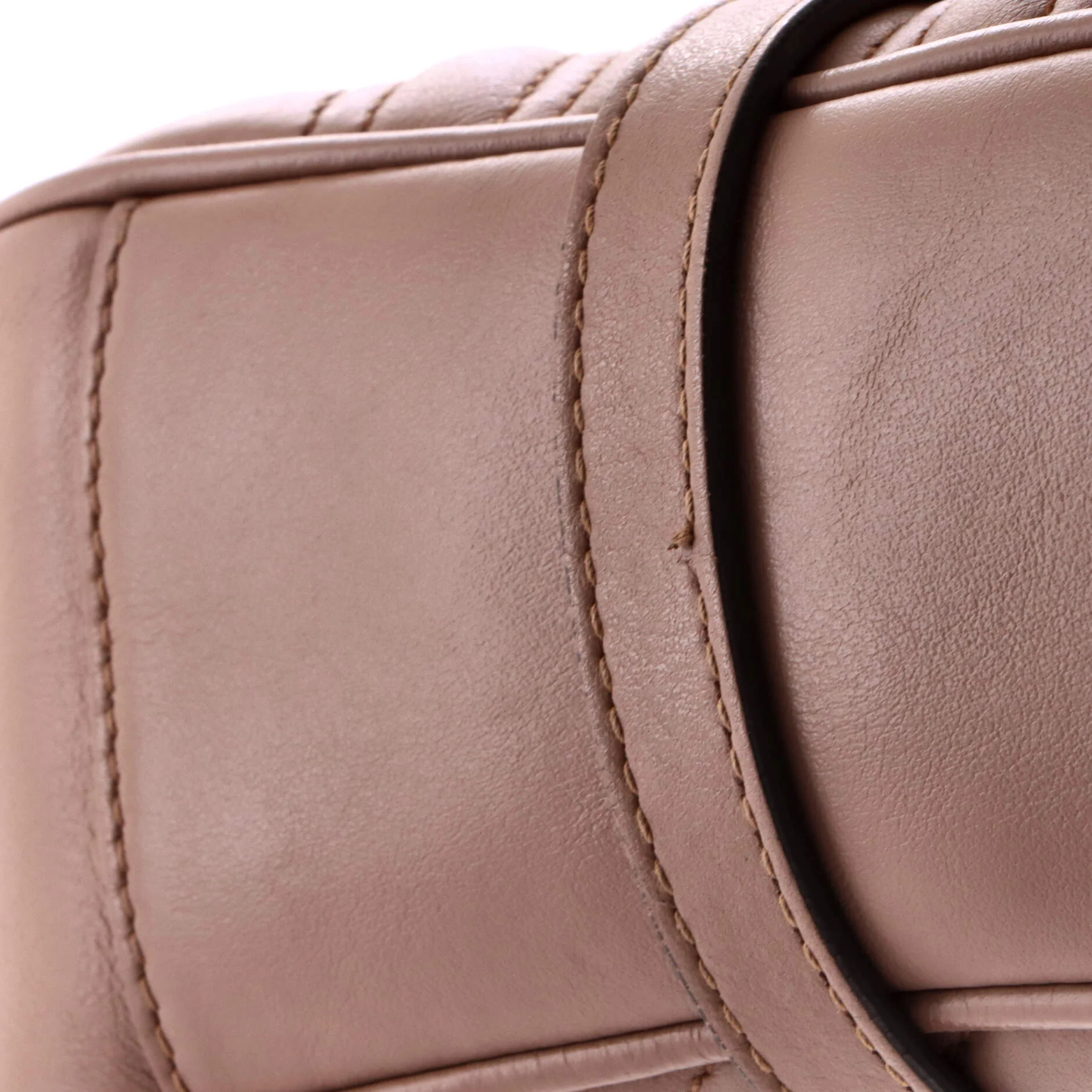 GG Marmont Flap Bag Matelasse Leather Medium - Image 6