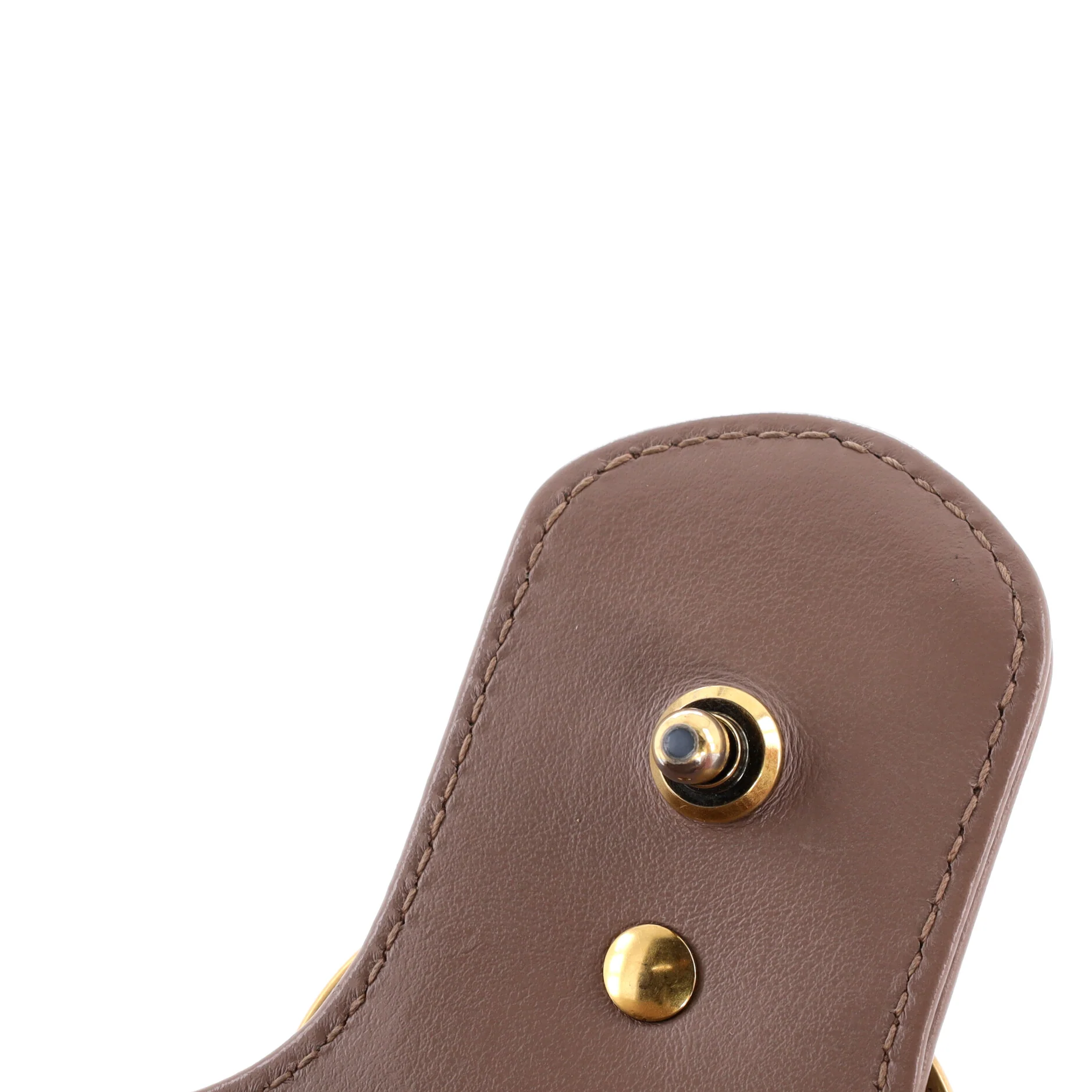 GG Marmont Flap Bag Matelasse Leather Medium - Image 6