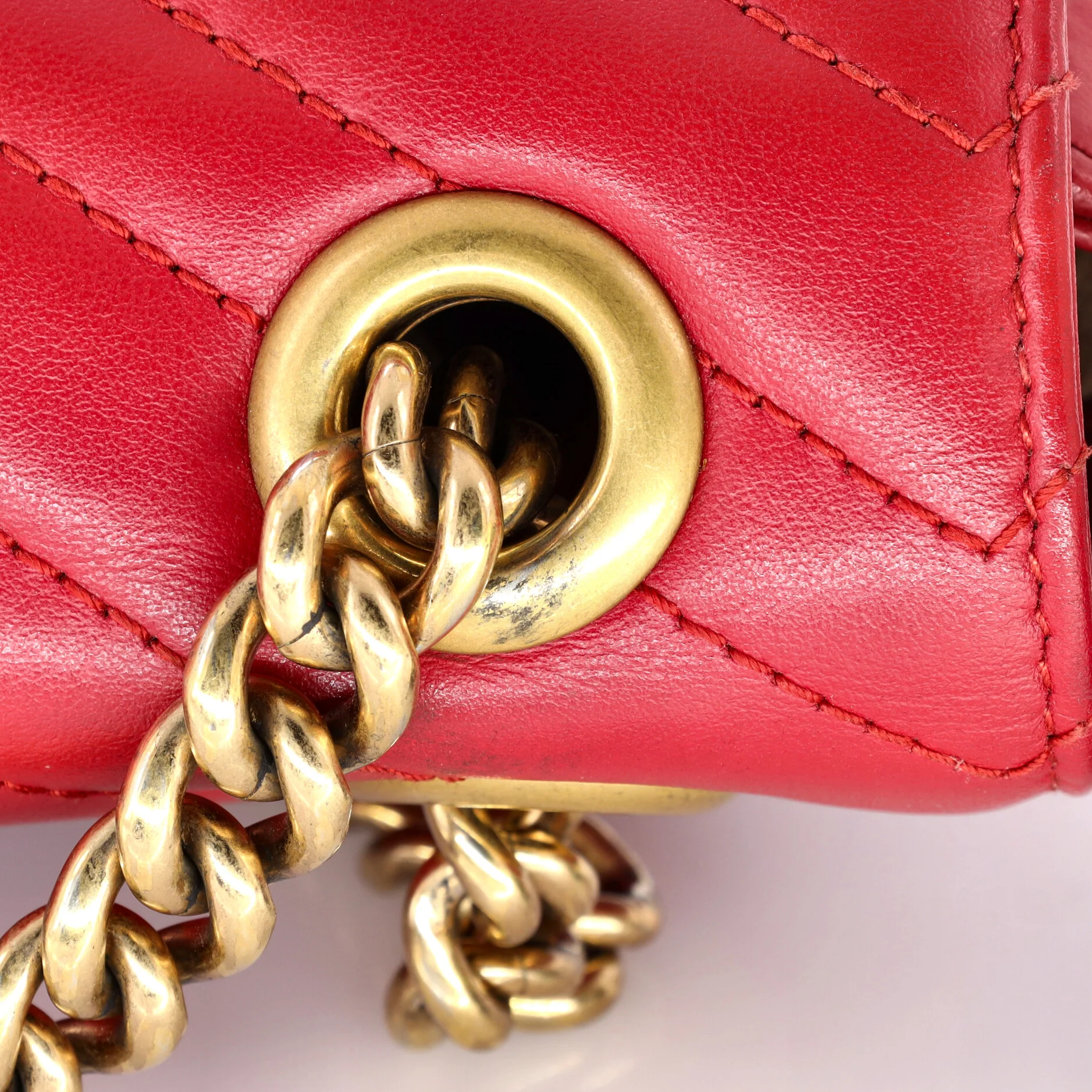 GG Marmont Flap Bag Matelasse Leather Medium - Image 7