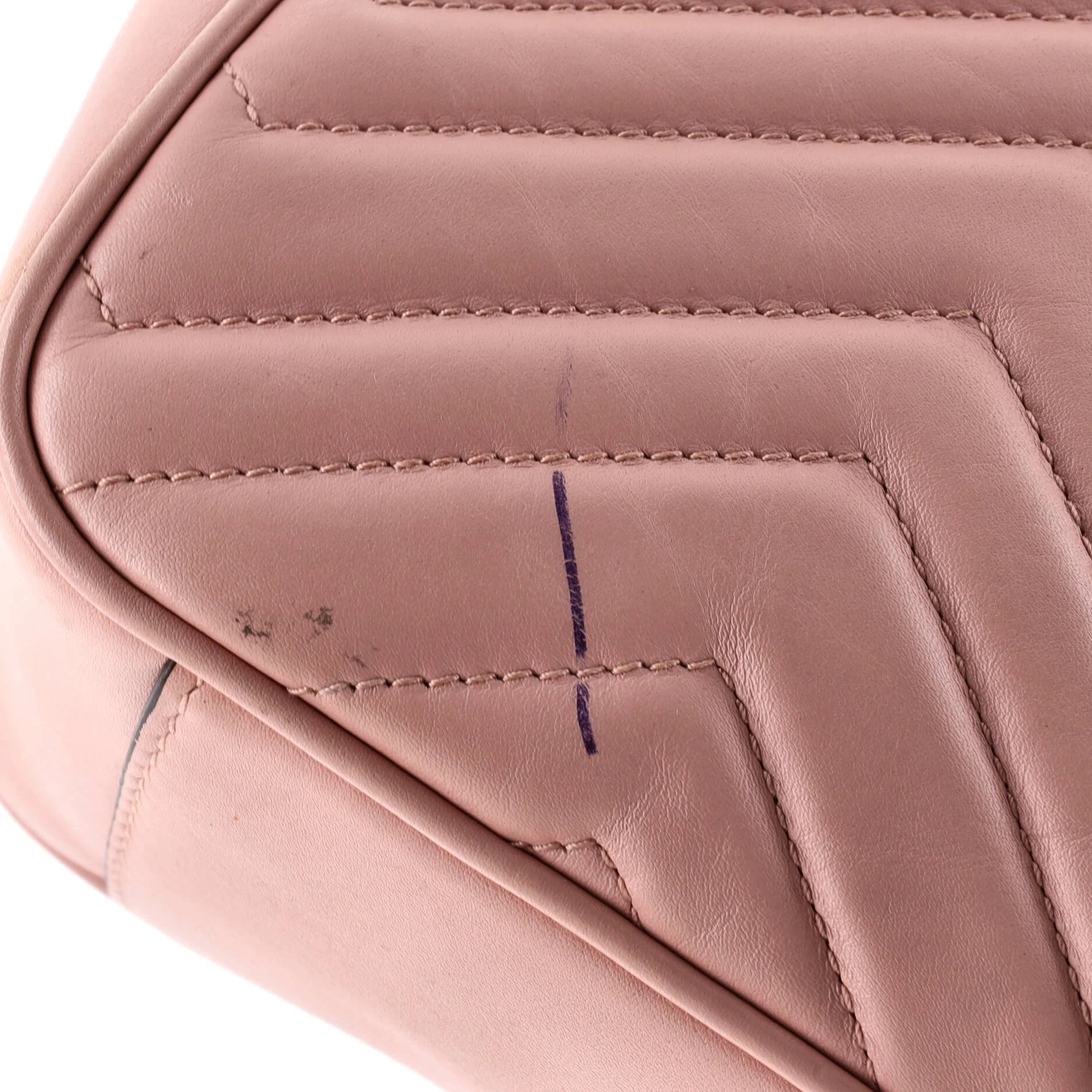 GG Marmont Flap Bag Matelasse Leather Small - Image 6