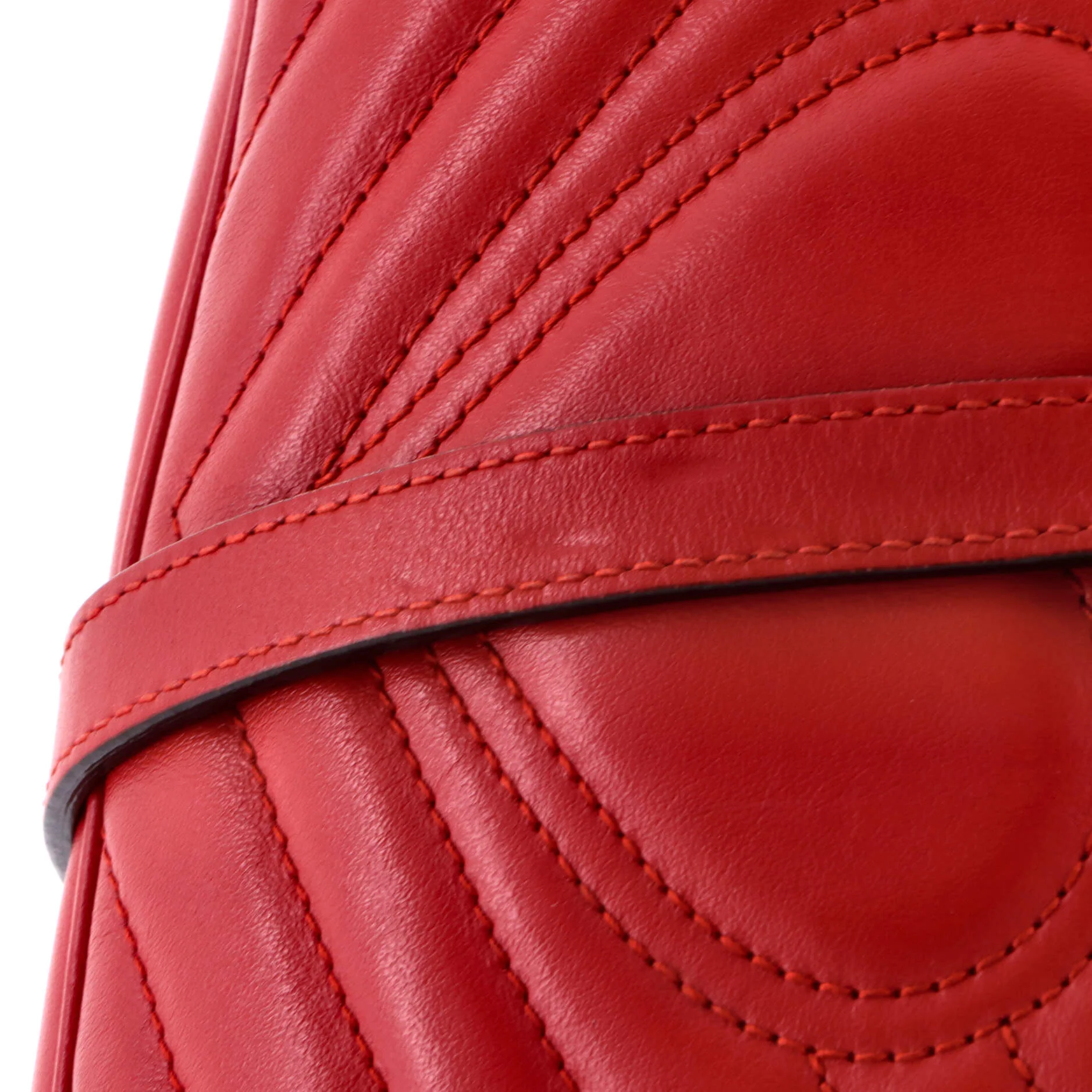 GG Marmont Flap Bag Matelasse Leather Small - Image 7