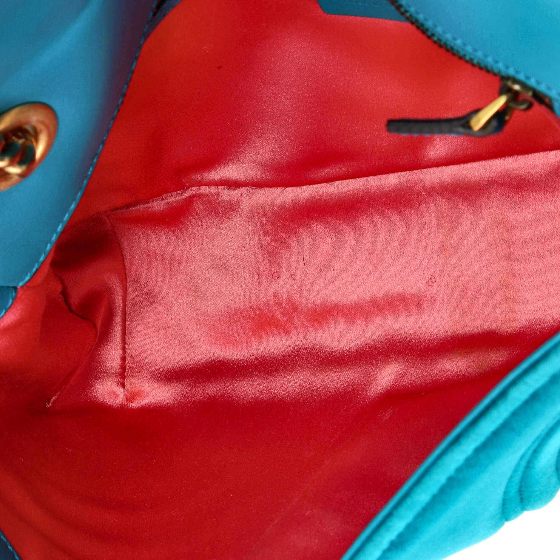 GG Marmont Flap Bag Matelasse Velvet Small - Image 5