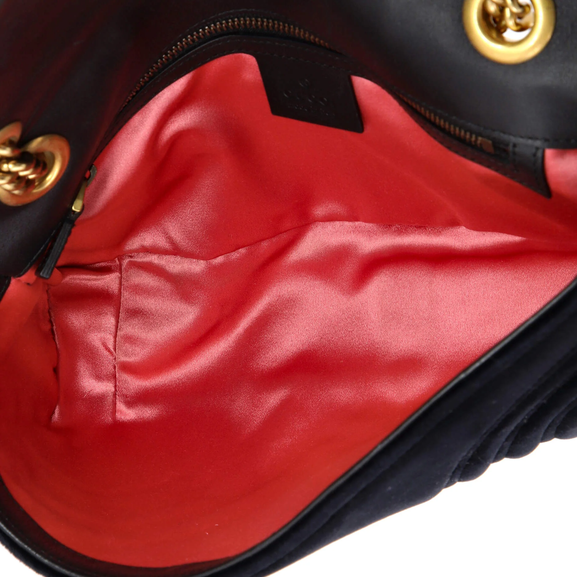 GG Marmont Flap Bag Matelasse Velvet Small - Image 5