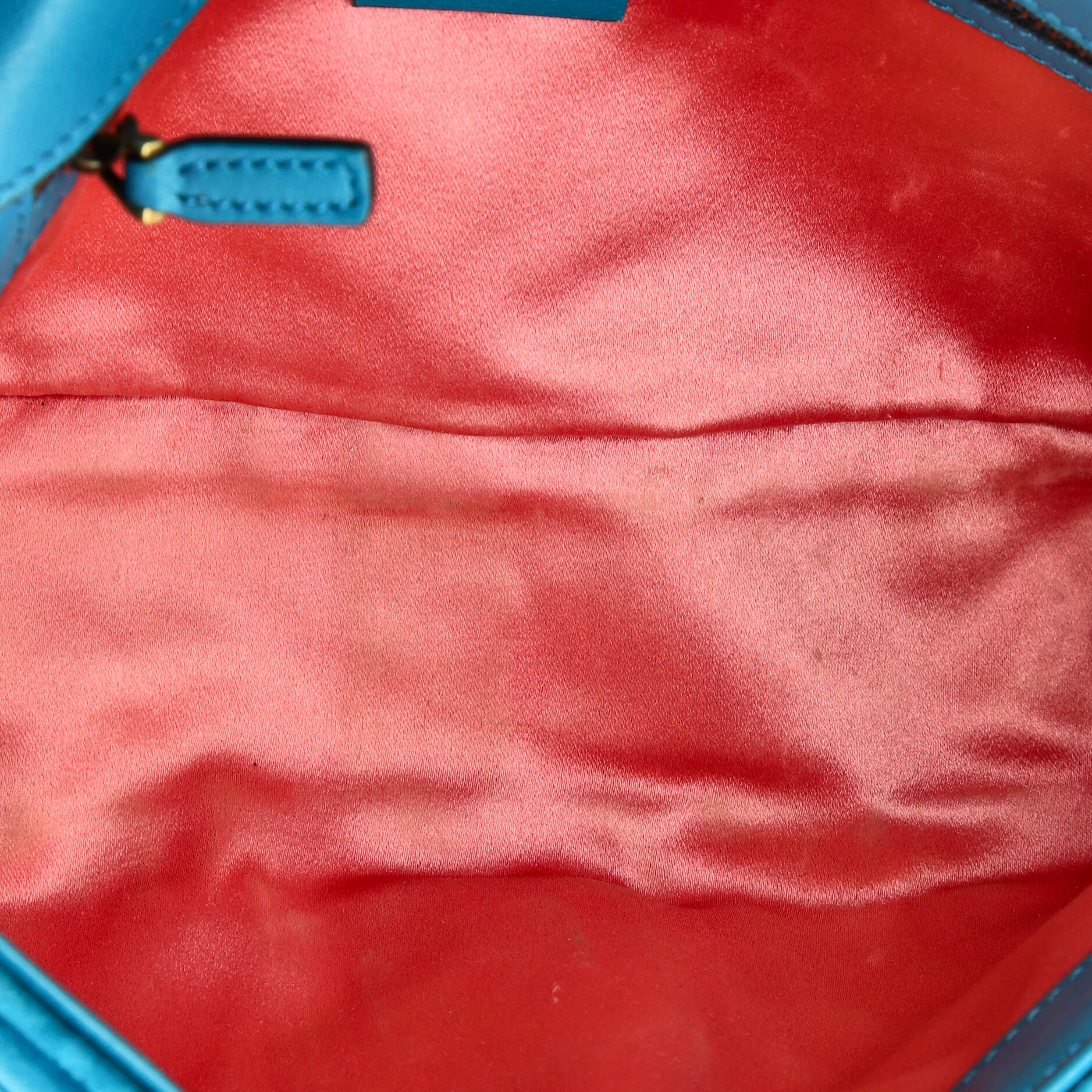 GG Marmont Flap Bag Matelasse Velvet Small - Image 5