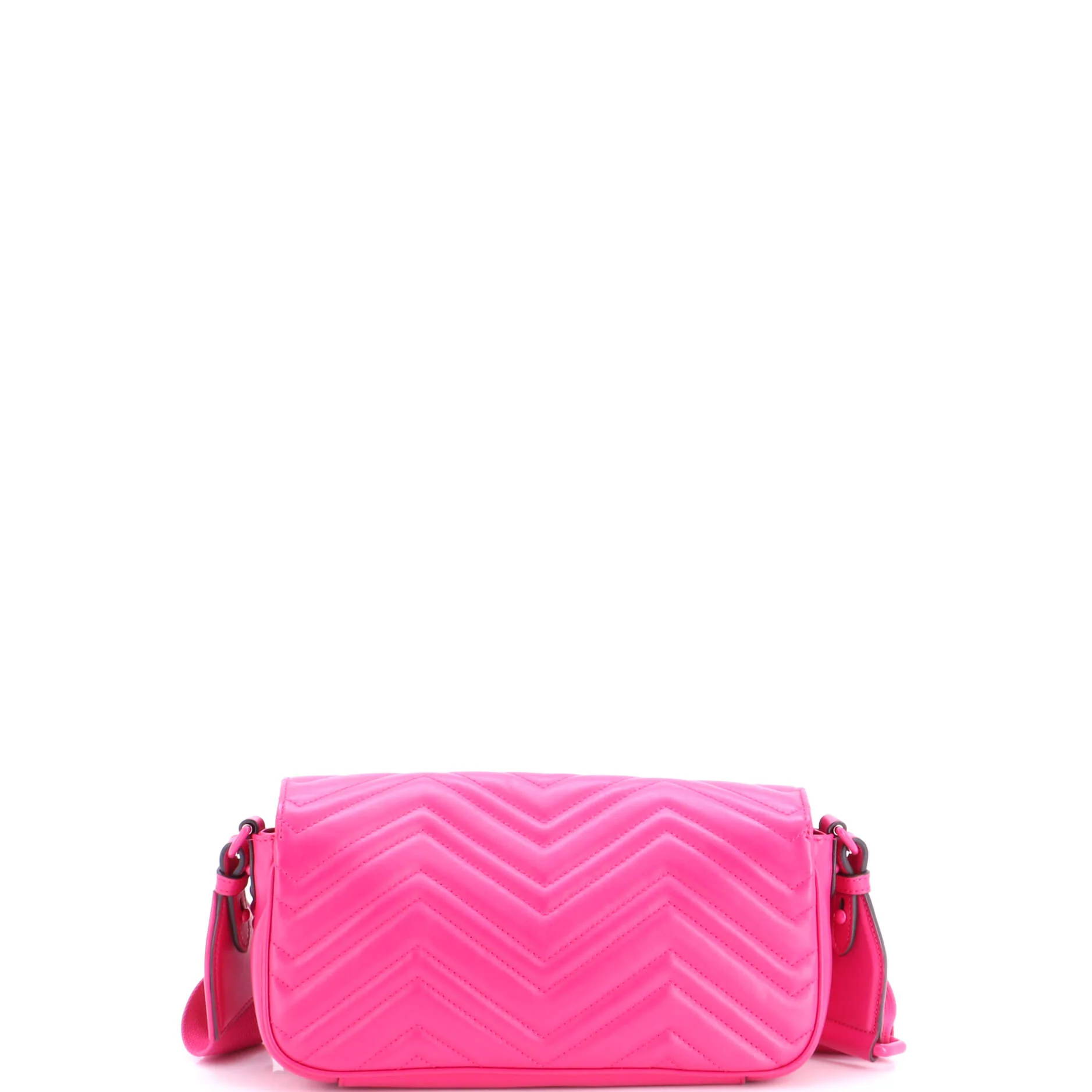 GG Marmont Monochrome Flap Bag Matelasse Leather Medium - Image 3