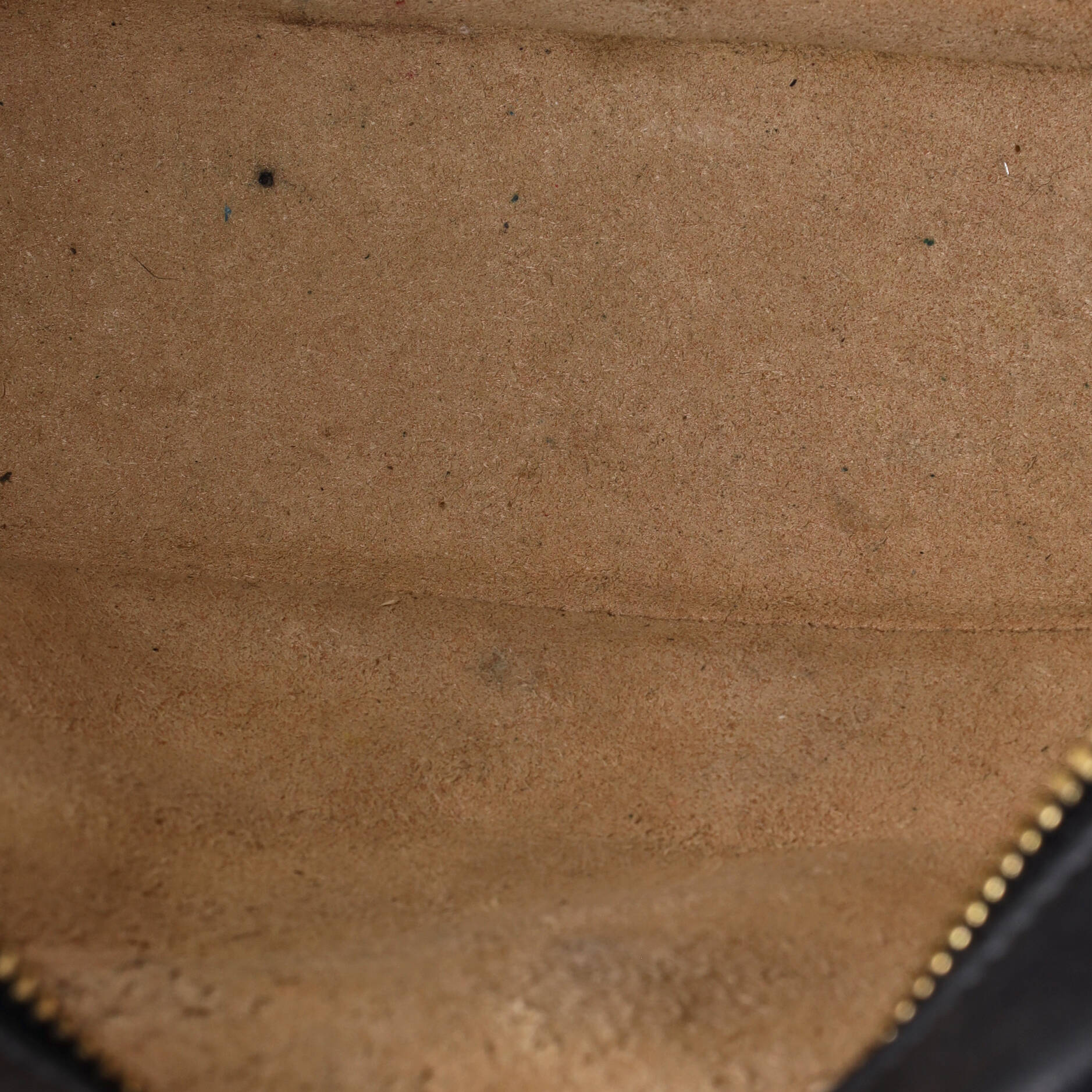 GG Marmont Shoulder Bag Diagonal Quilted GG Canvas with Leather Small - Image 5