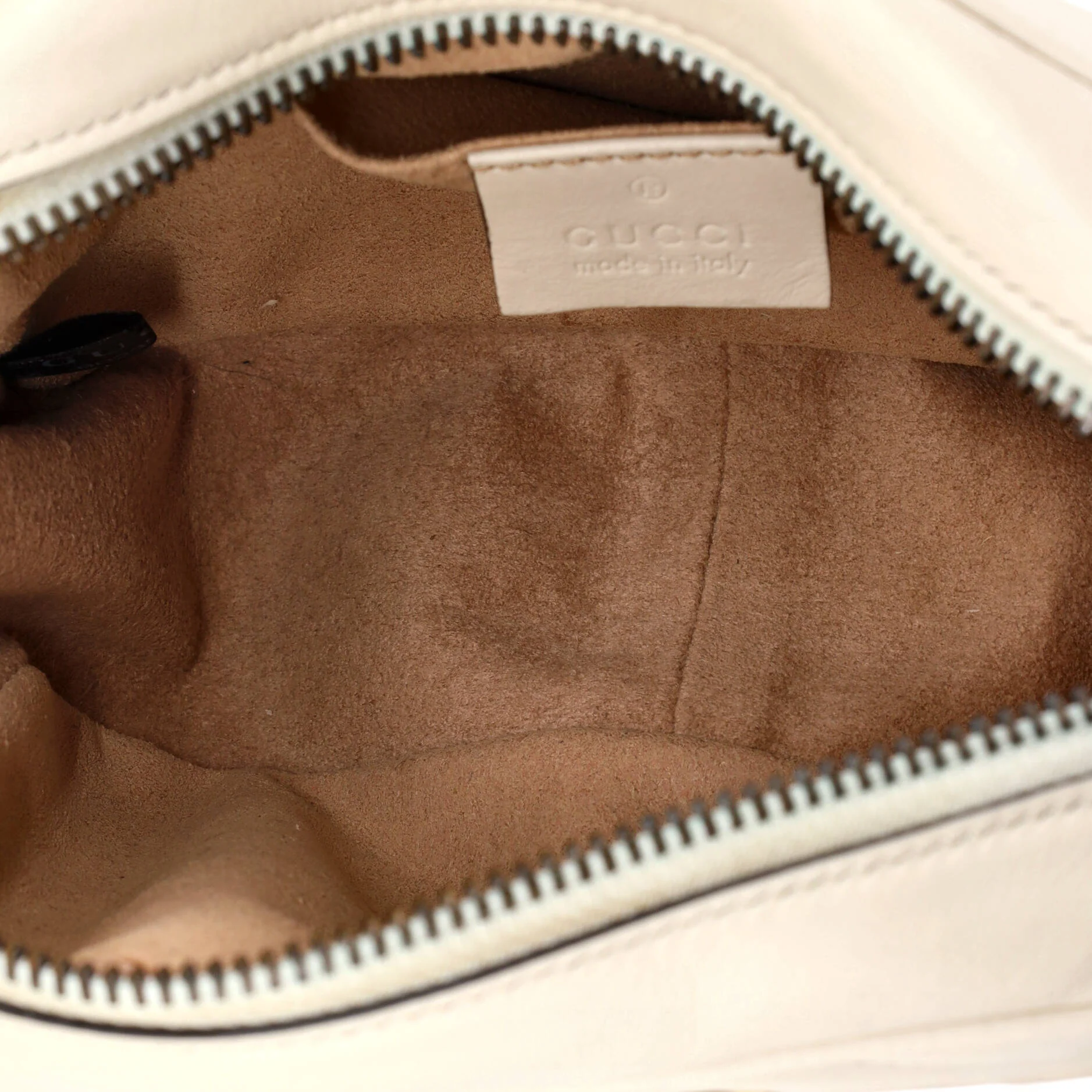 GG Marmont Shoulder Bag Matelasse Leather Mini - Image 5